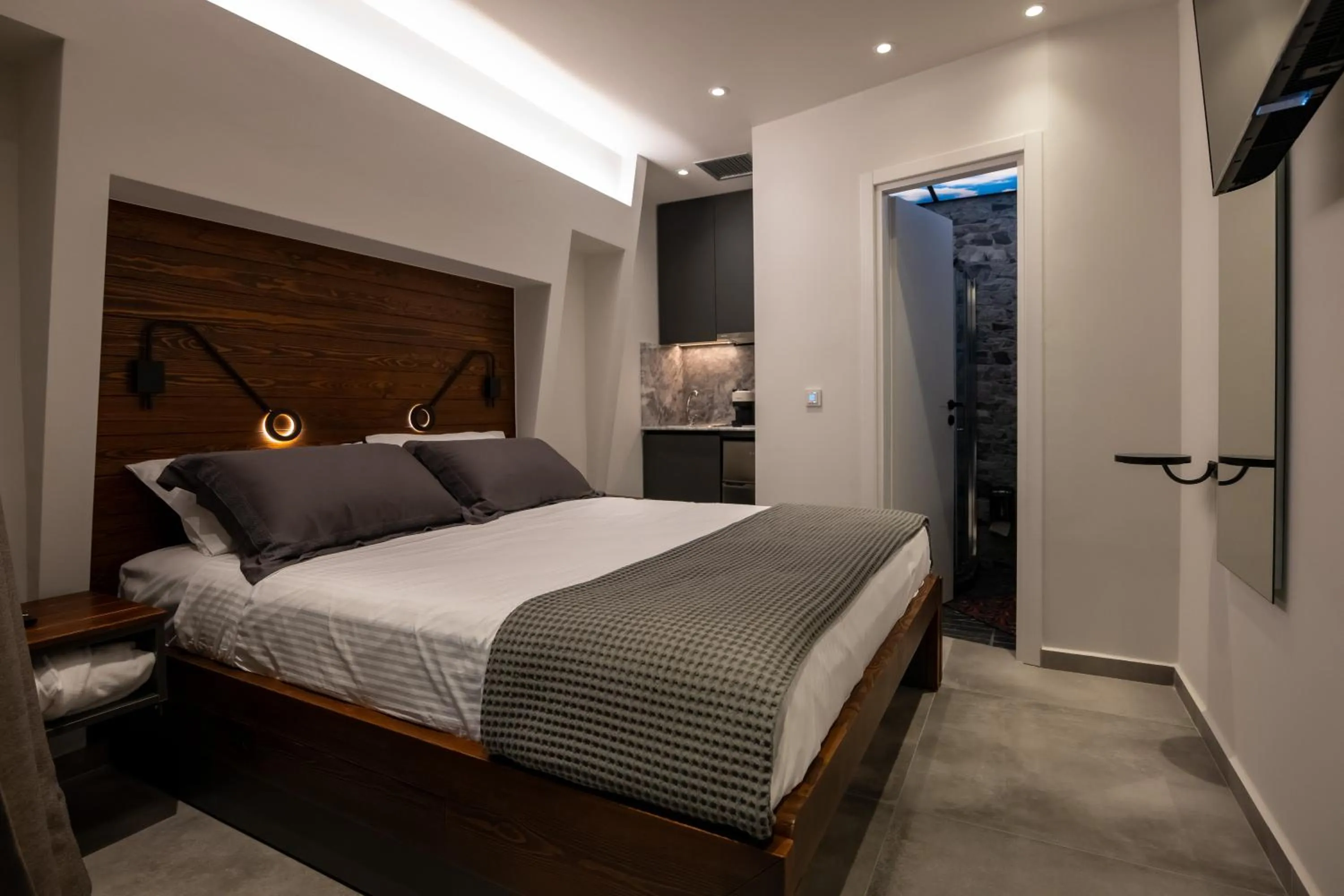 Bed in Sylvia Camping & Luxury Suites, Panel Hospitality Homes & Villas