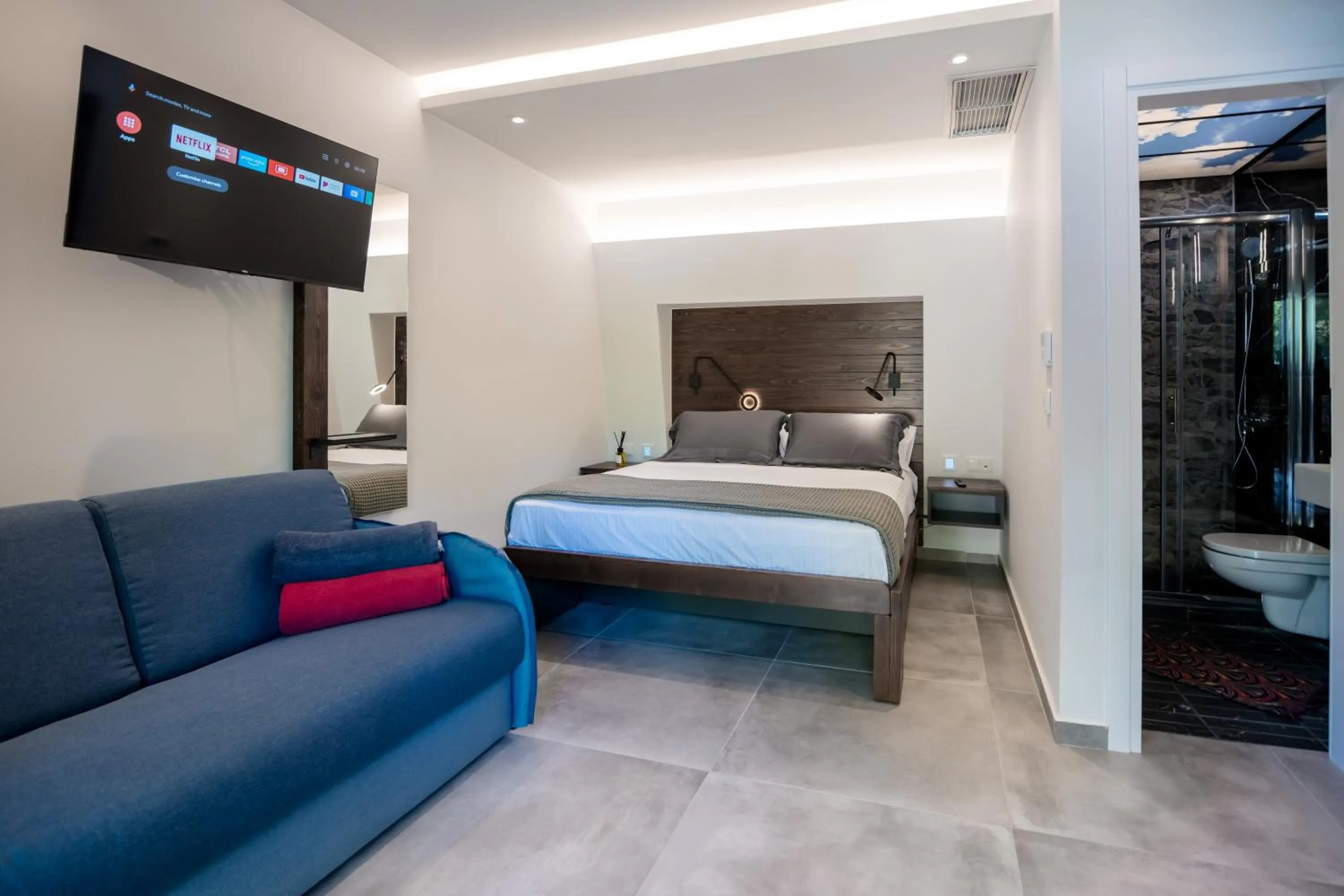 Bed in Sylvia Camping & Luxury Suites, Panel Hospitality Homes & Villas