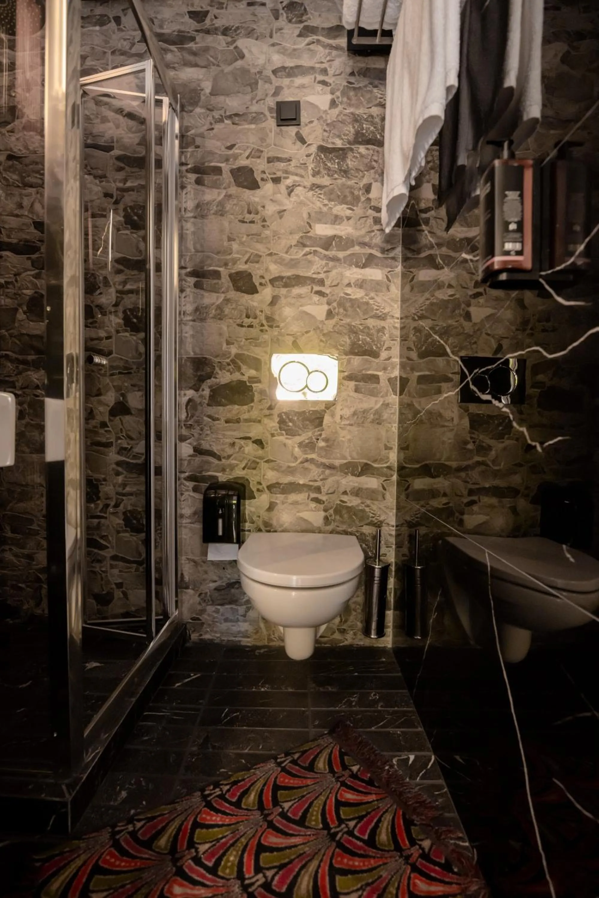 Sylvia Camping & Luxury Suites, Panel Hospitality Homes & Villas