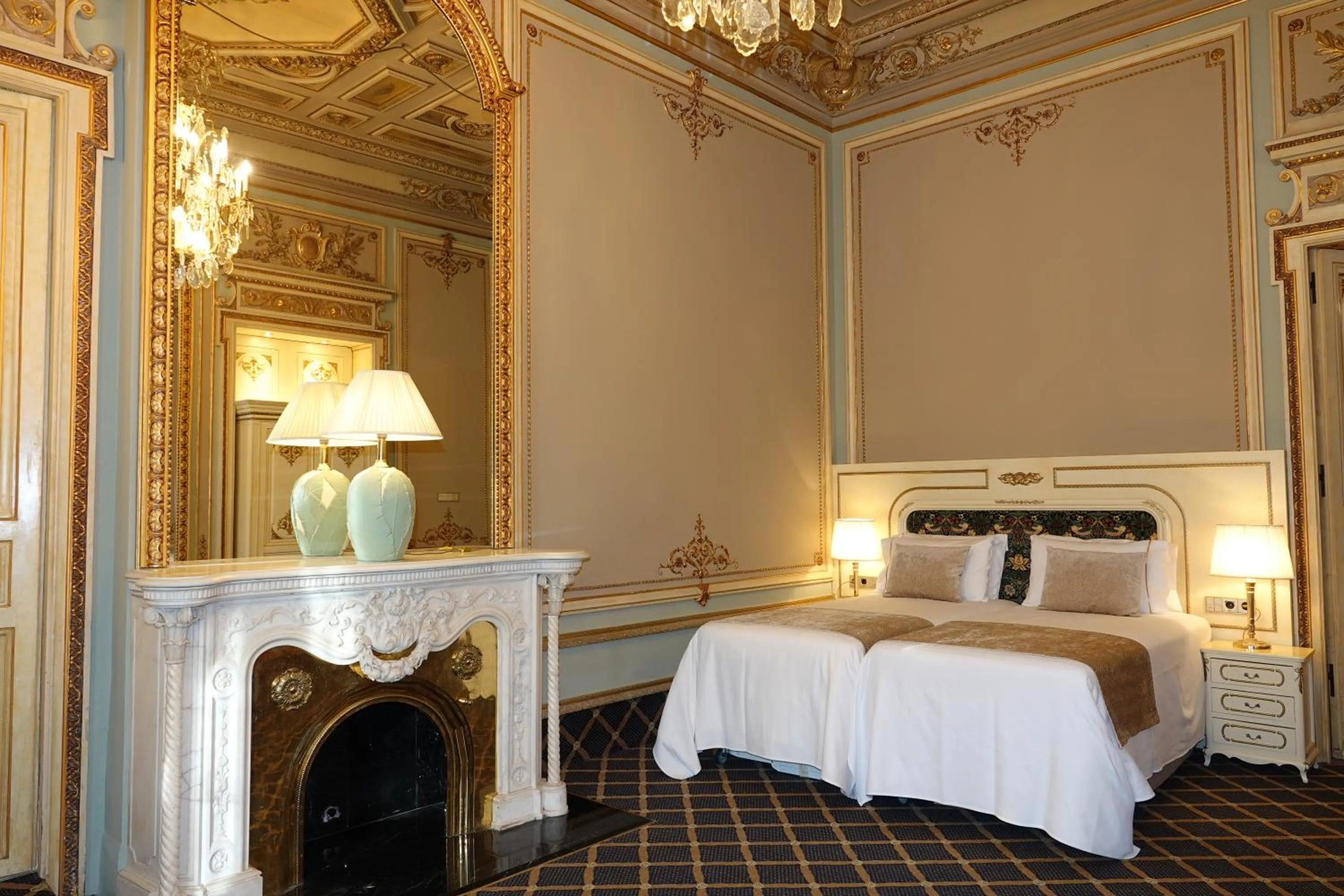 Bedroom, Bed in Hotel Continental Palacete