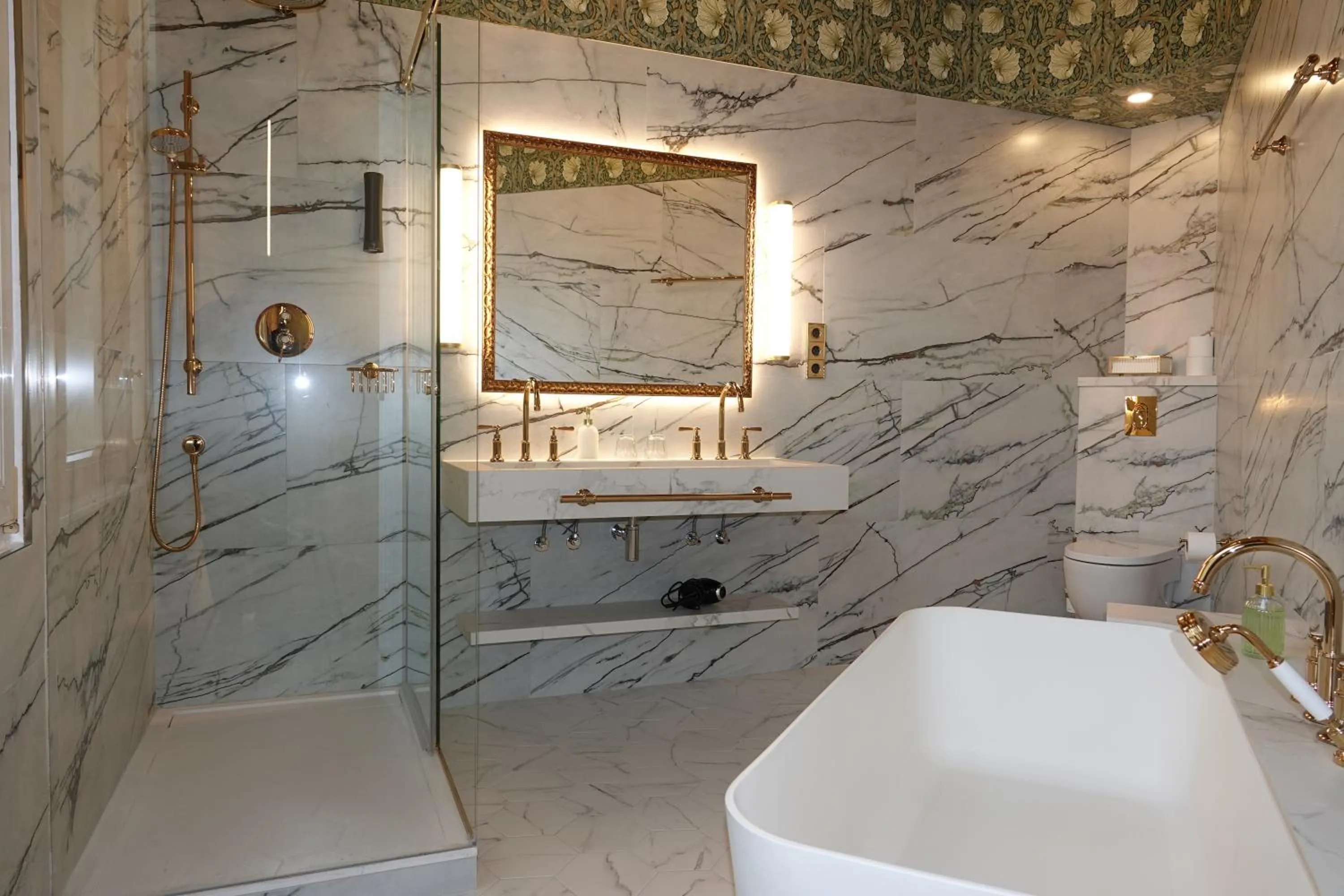 Toilet in Hotel Continental Palacete