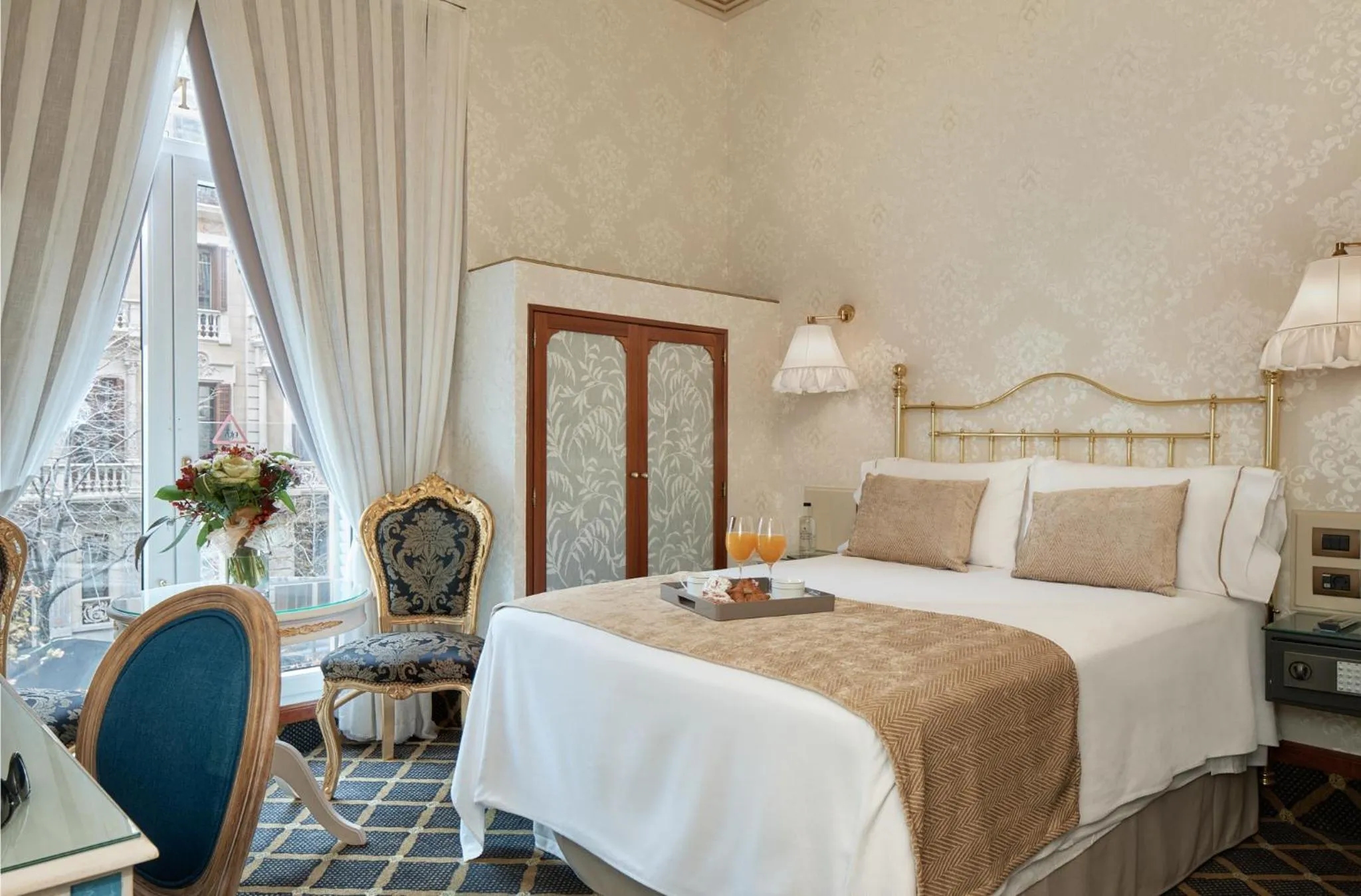 Bed in Hotel Continental Palacete