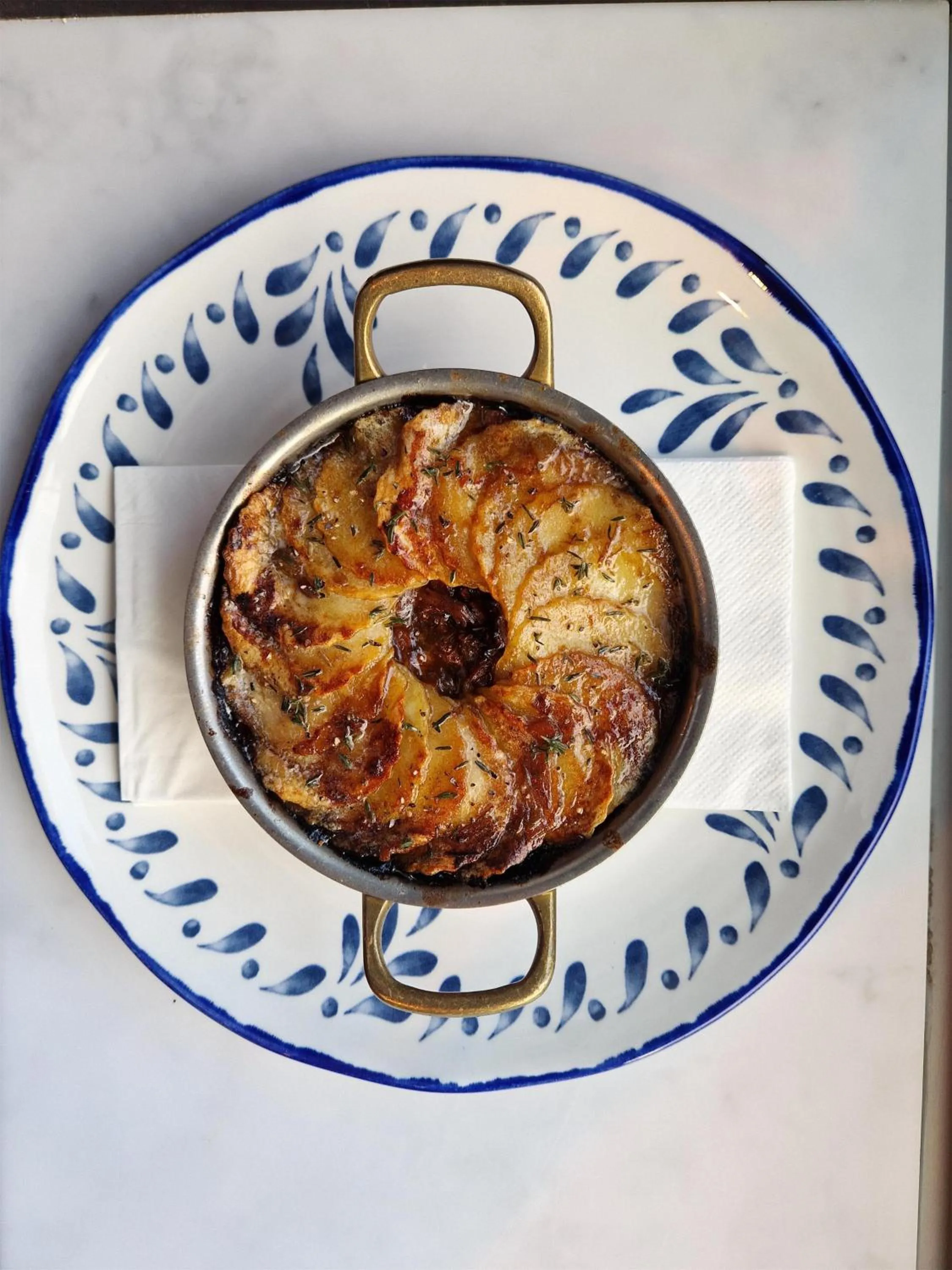 Food and drinks in Radisson RED Galway