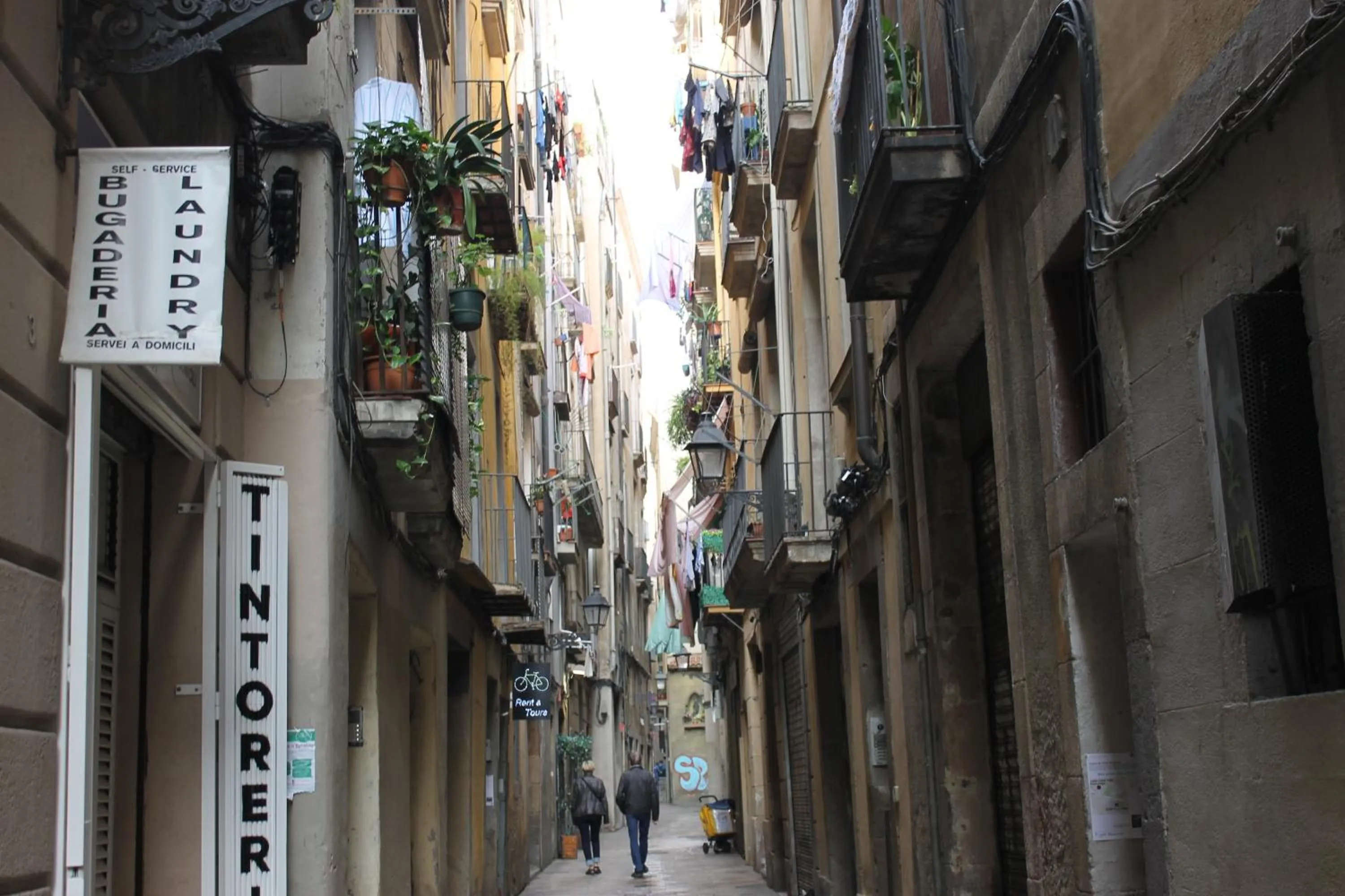 Property building in Apartaments Ciutat Vella