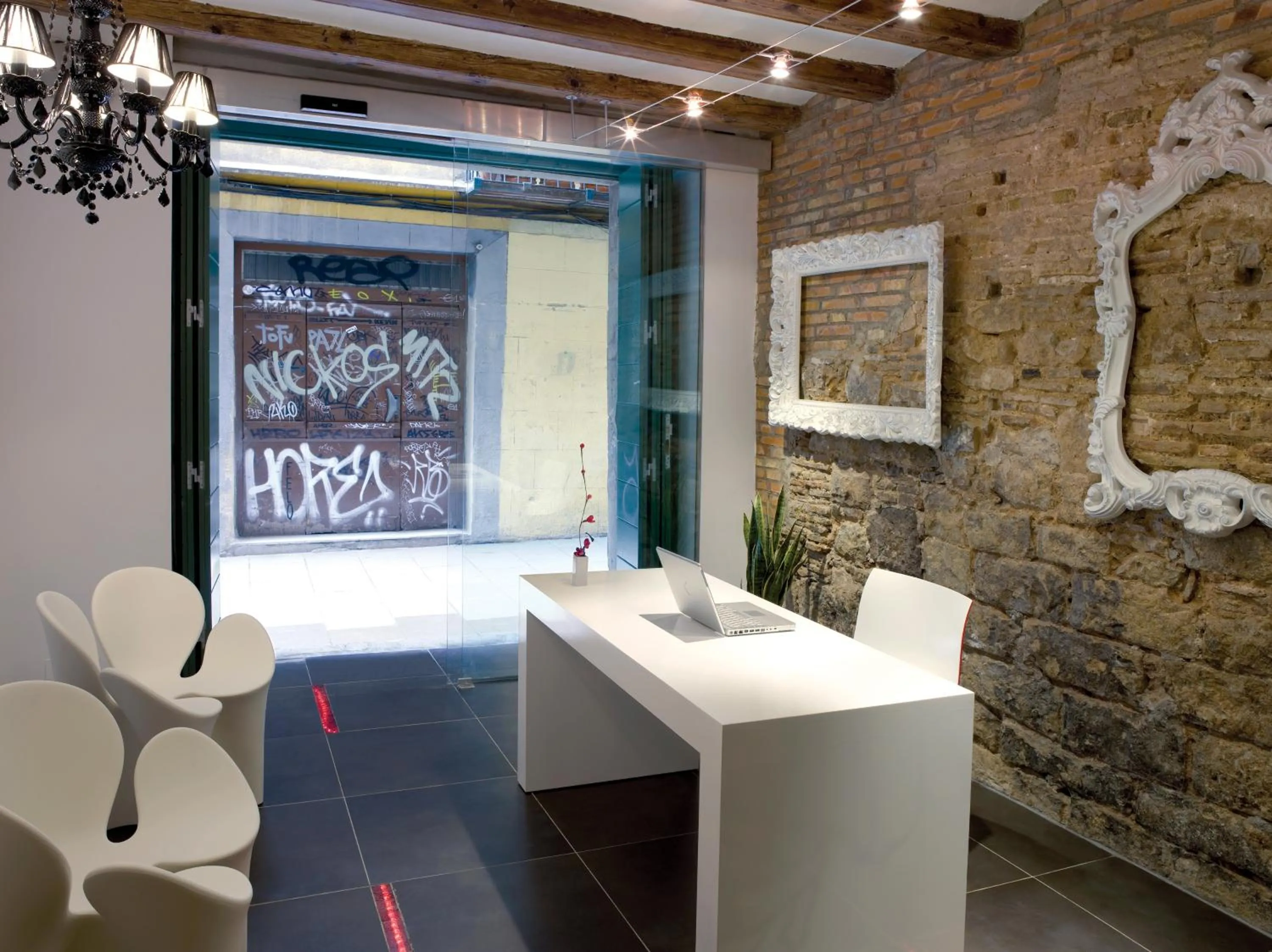 Lobby or reception in Apartaments Ciutat Vella