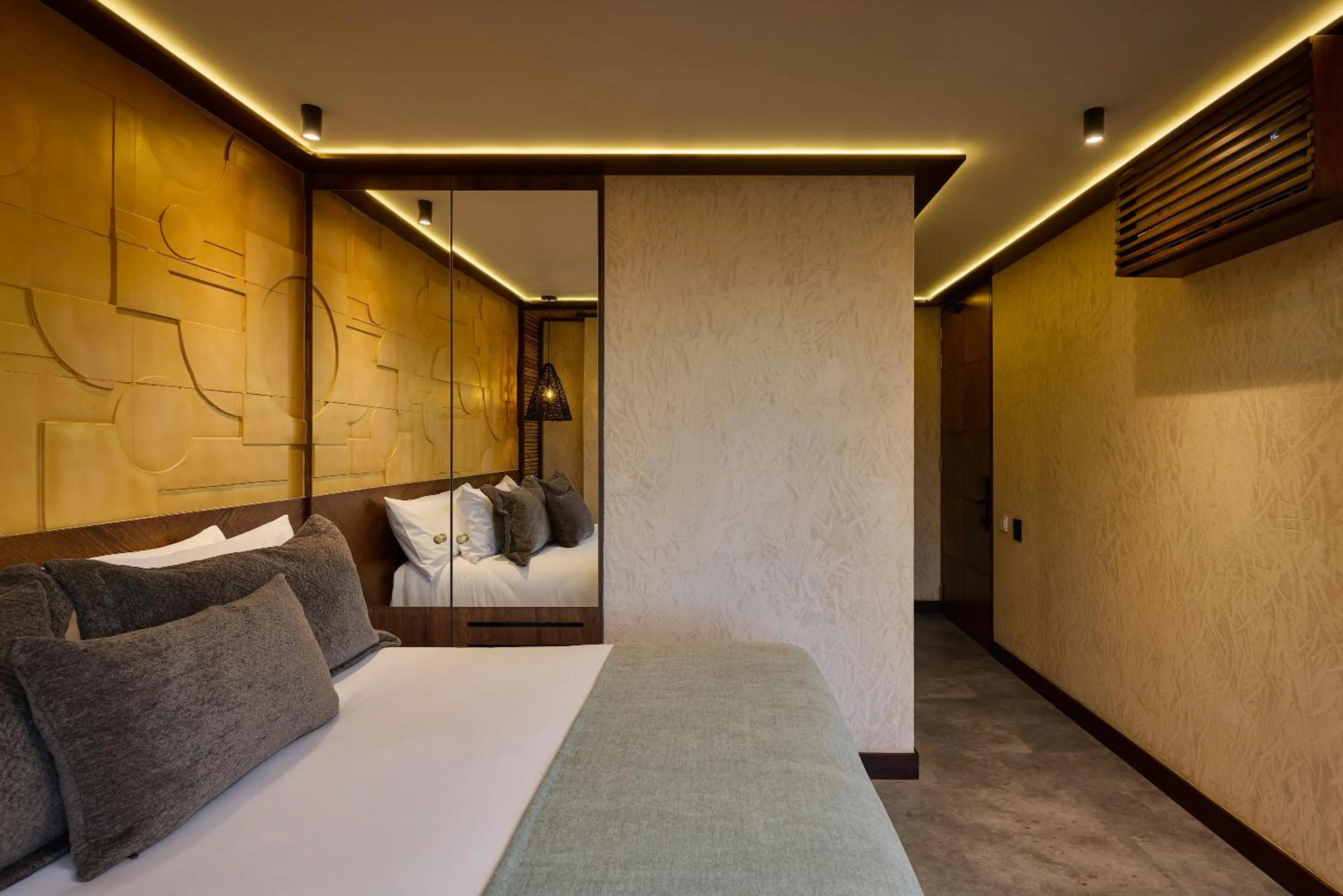 Bed in Golden Valley Hotel