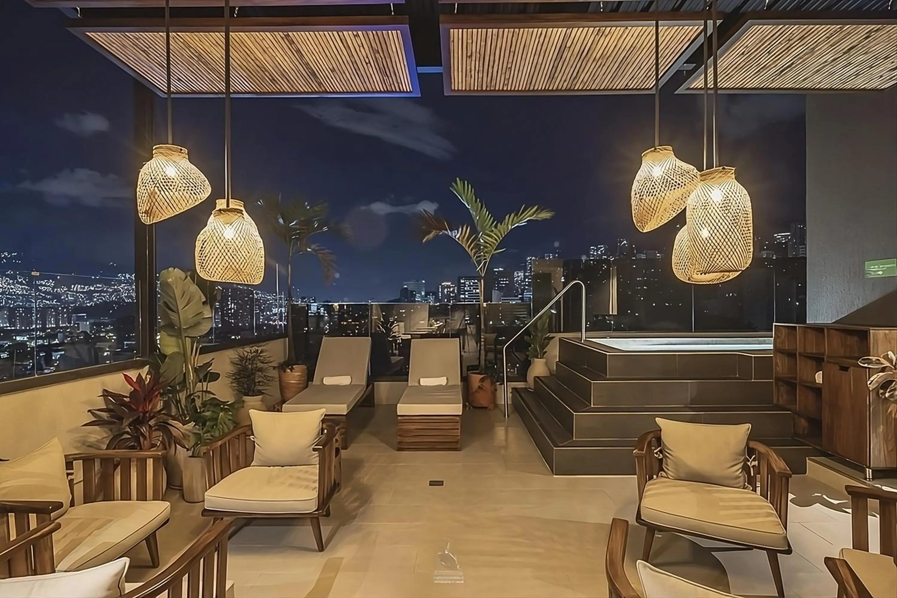 Balcony/Terrace in Golden Valley Hotel