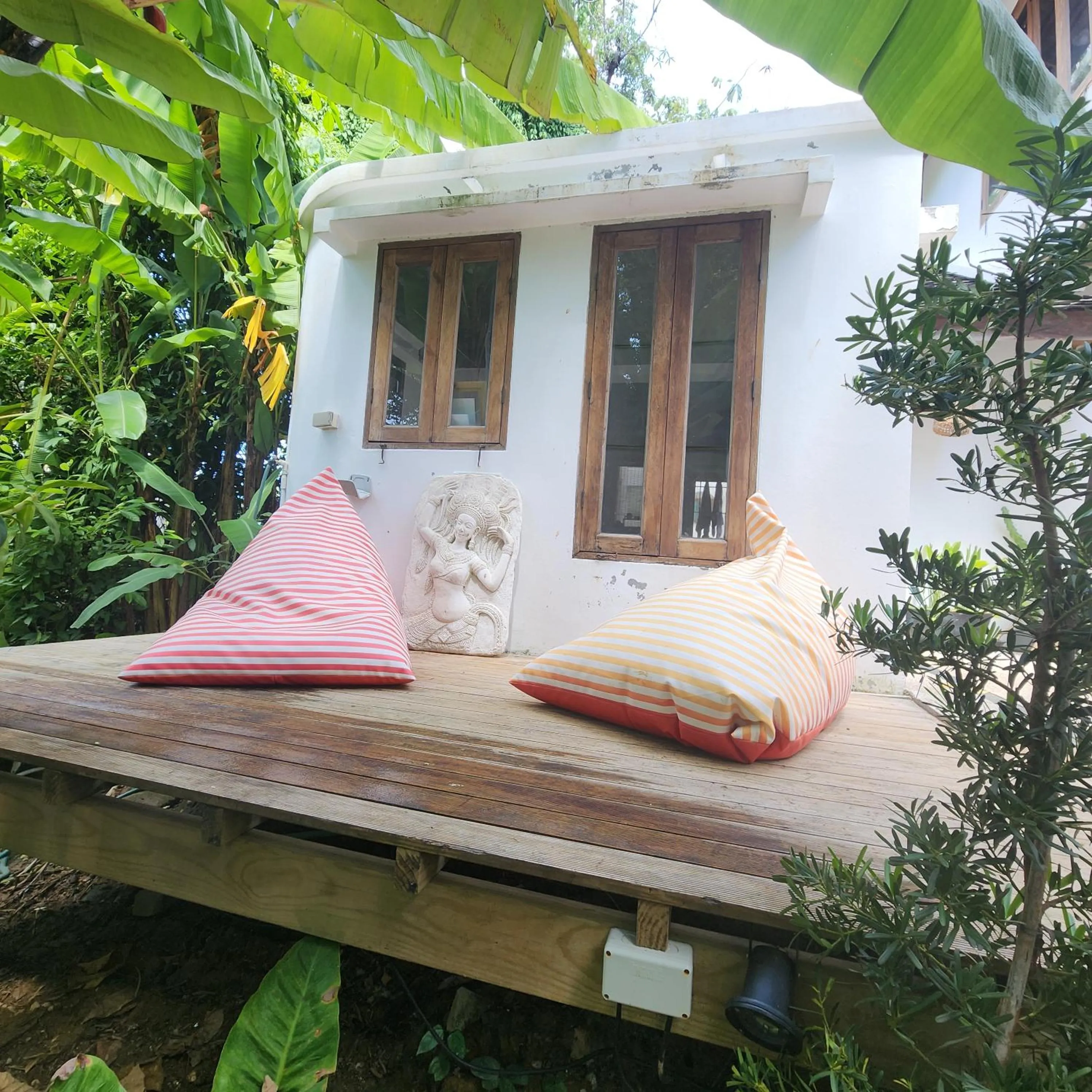 Spring in The Hip House Villa Phuket