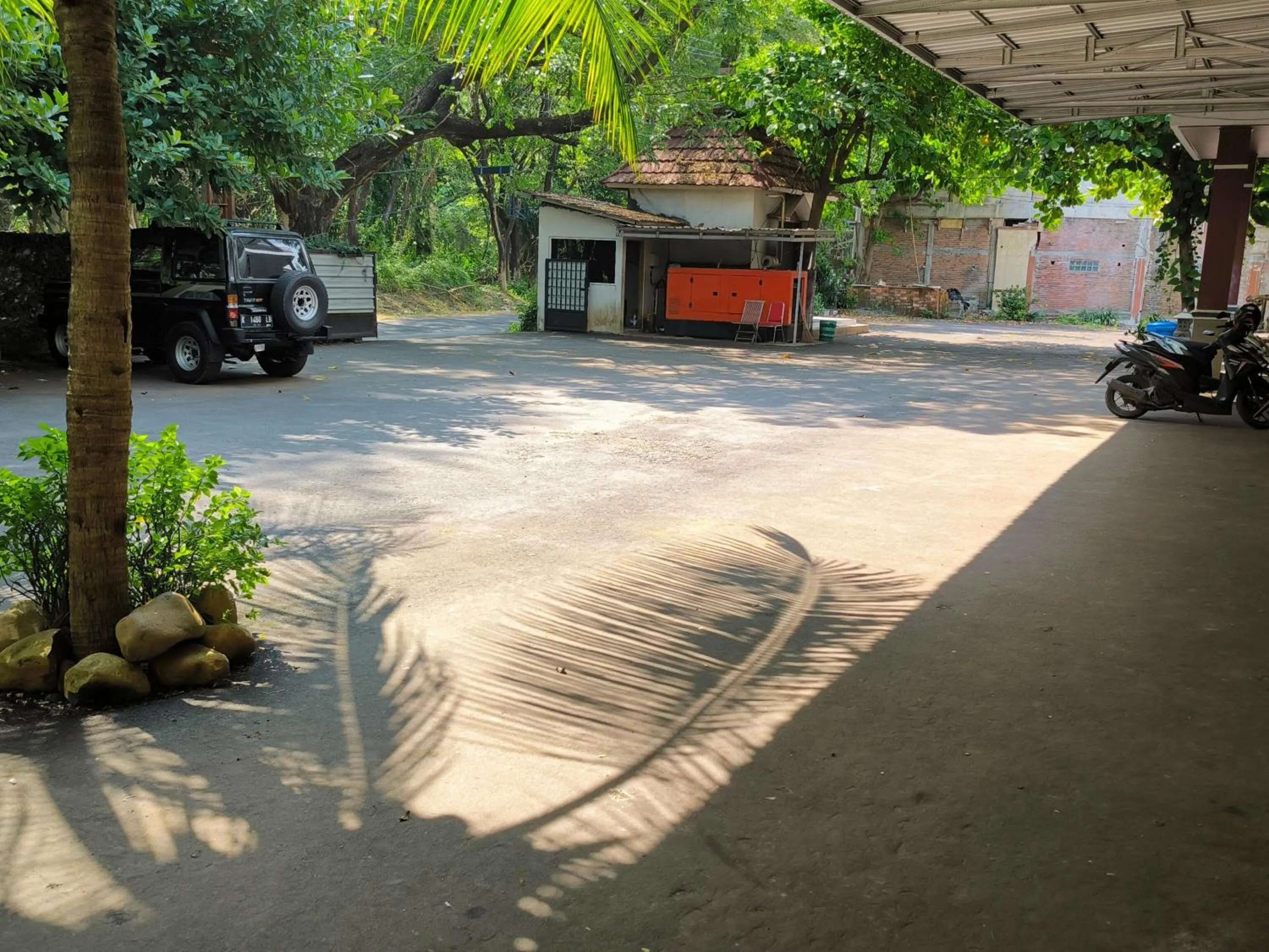 New Bandengan Beach Hotel