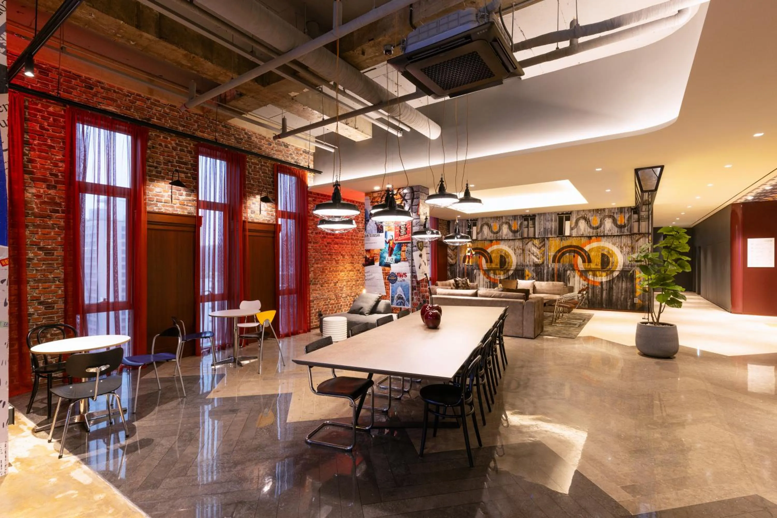 Lounge or bar in SONO MOON Haeundae