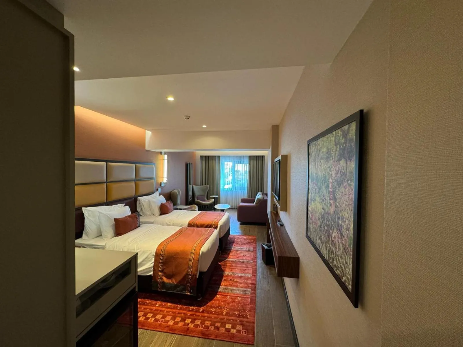 Photo of the whole room, Bed in Sile Gonen Hotel