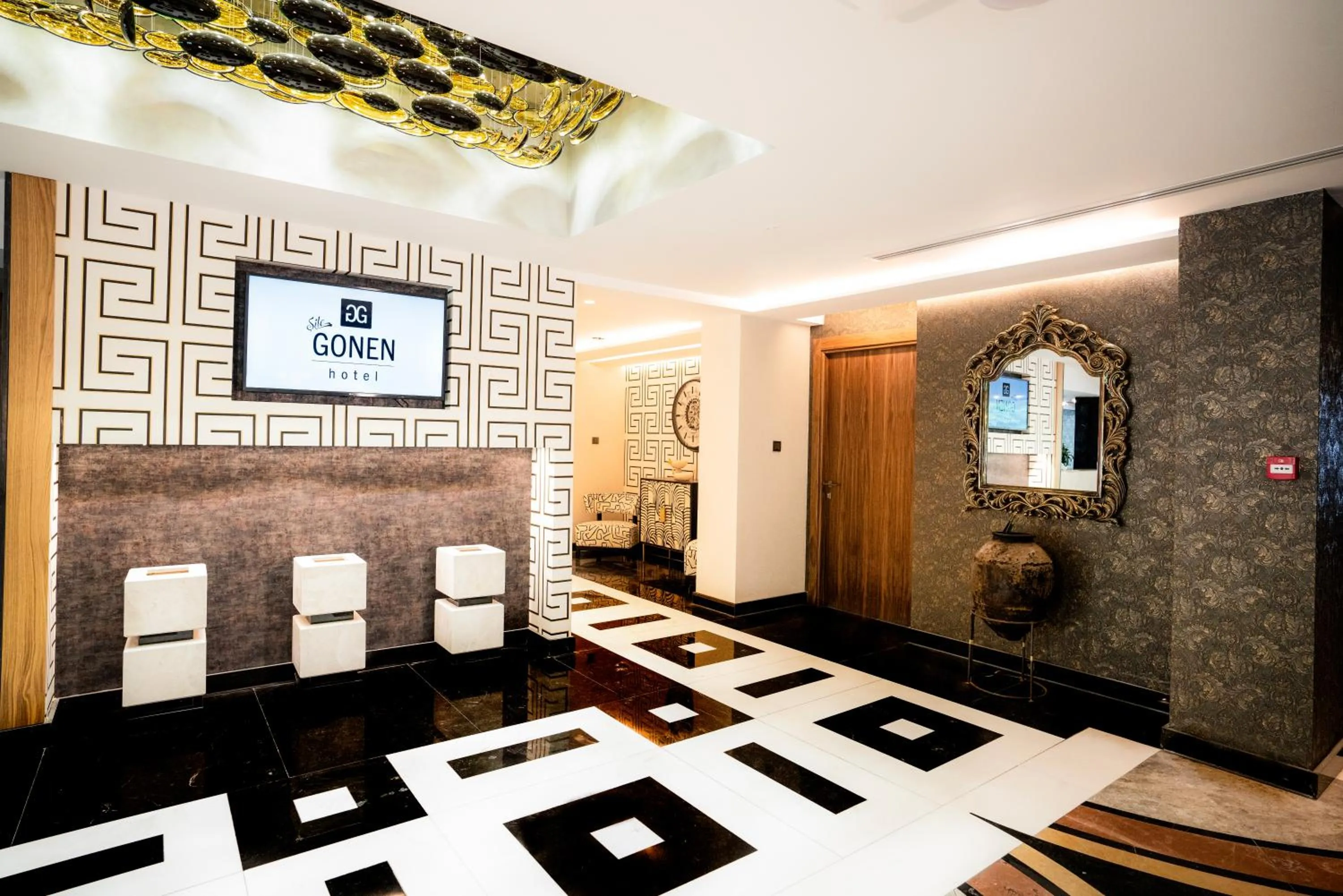 Seating area in Sile Gonen Hotel