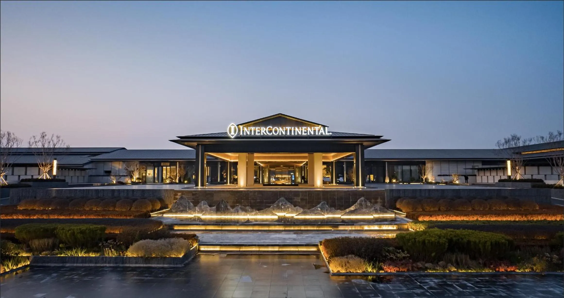 Property building in Intercontinetal Xiangyang