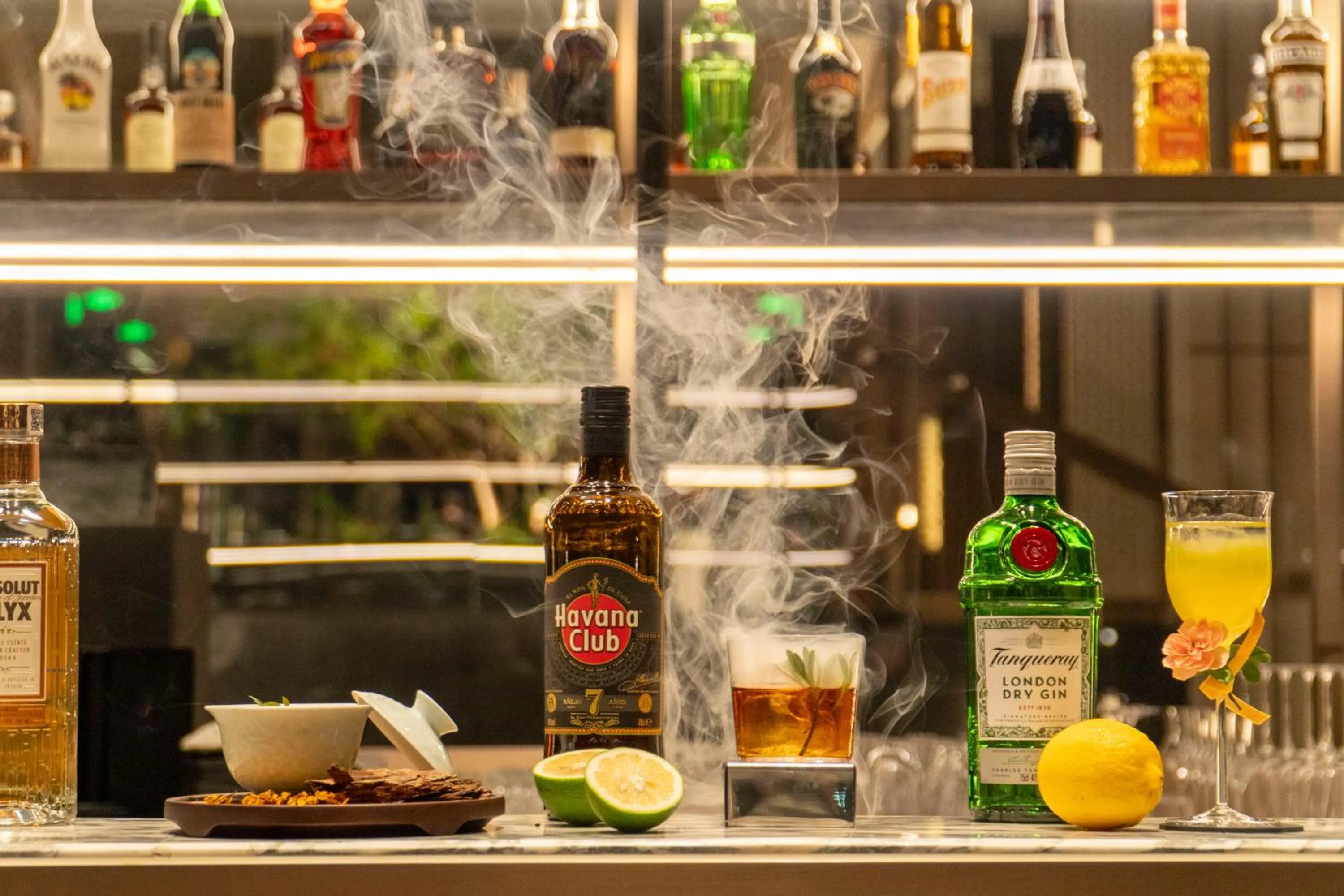 Lounge or bar in Intercontinetal Xiangyang