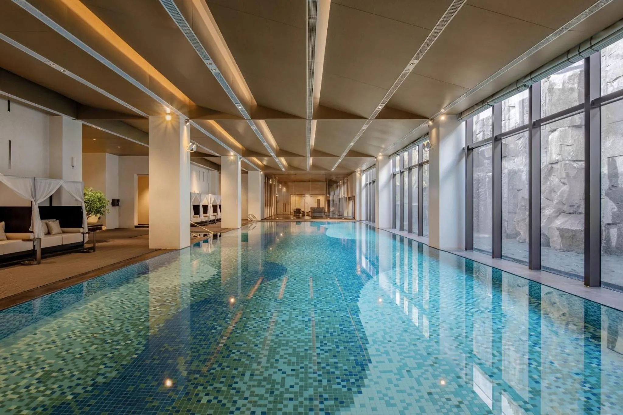 Swimming pool in Intercontinetal Xiangyang