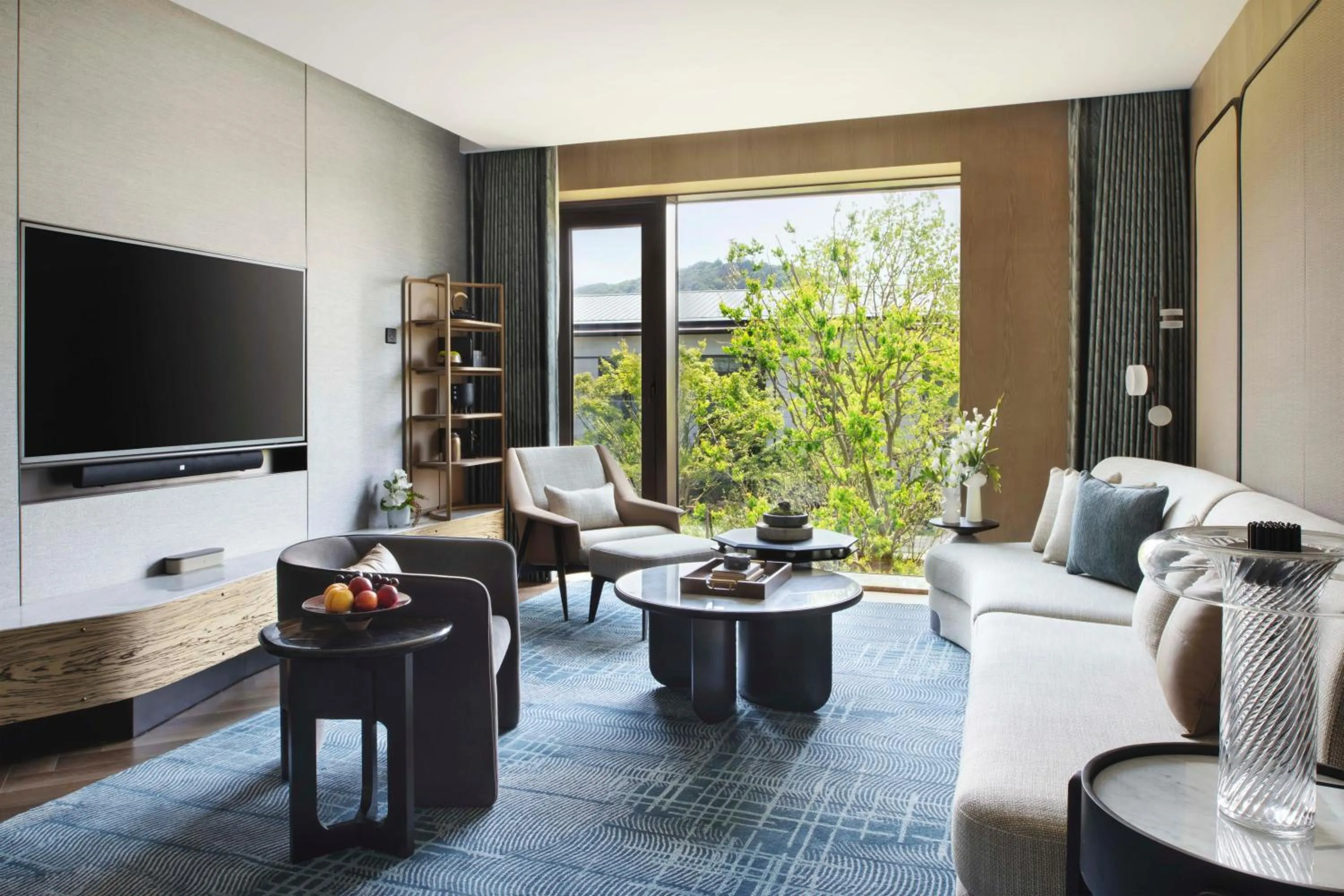 TV and multimedia in Intercontinetal Xiangyang