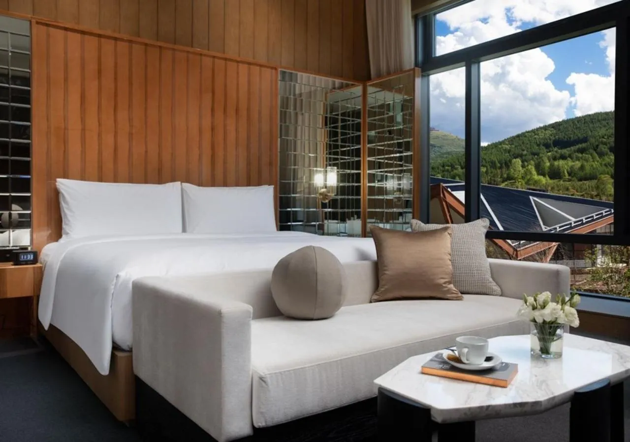 Bedroom, Bed in InterContinental Chongli, an IHG Hotel