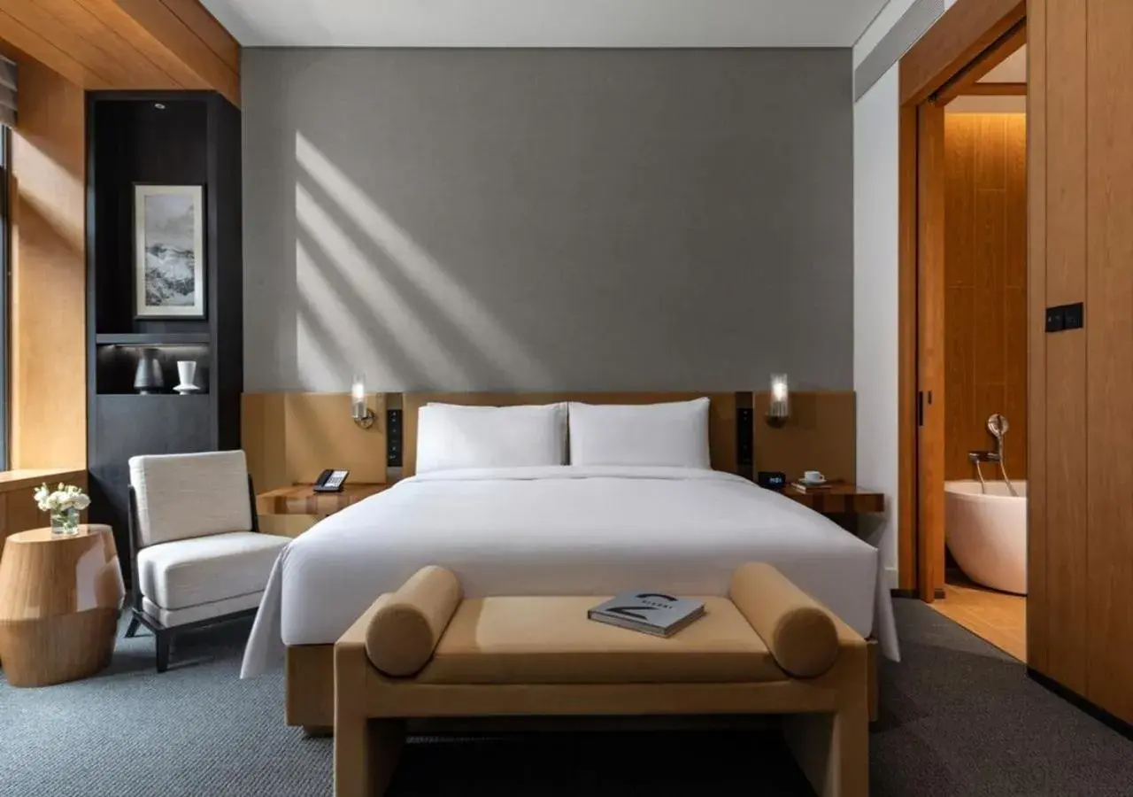 Classic King Room with Club Access in InterContinental Chongli, an IHG Hotel Classic King Room with Club Access in InterContinental Chongli, an IHG Hotel