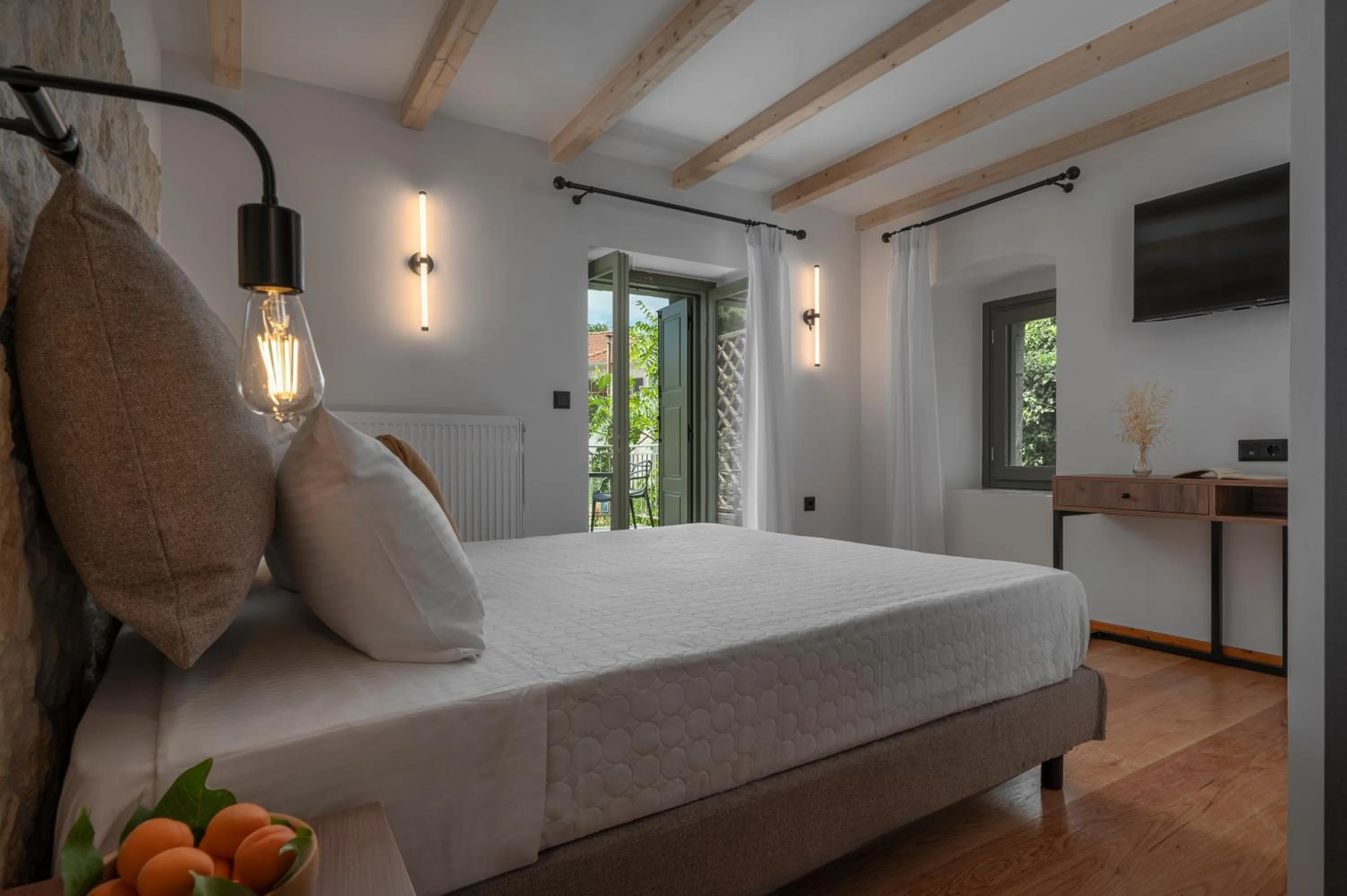 Bedroom, Bed in Arca Deorum