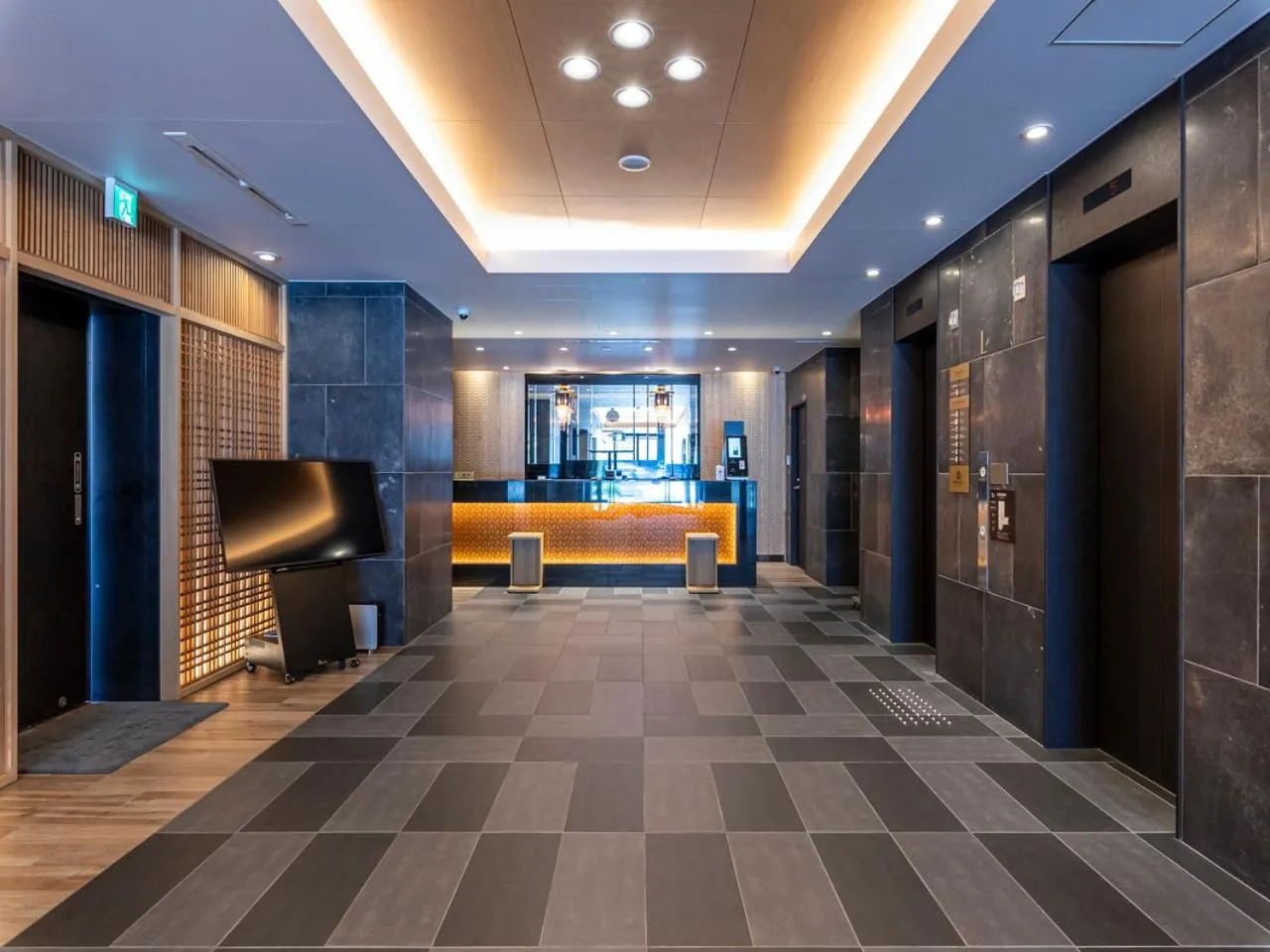 Lobby or reception, Bed in APA Hotel Kyoto Gojo Omiya