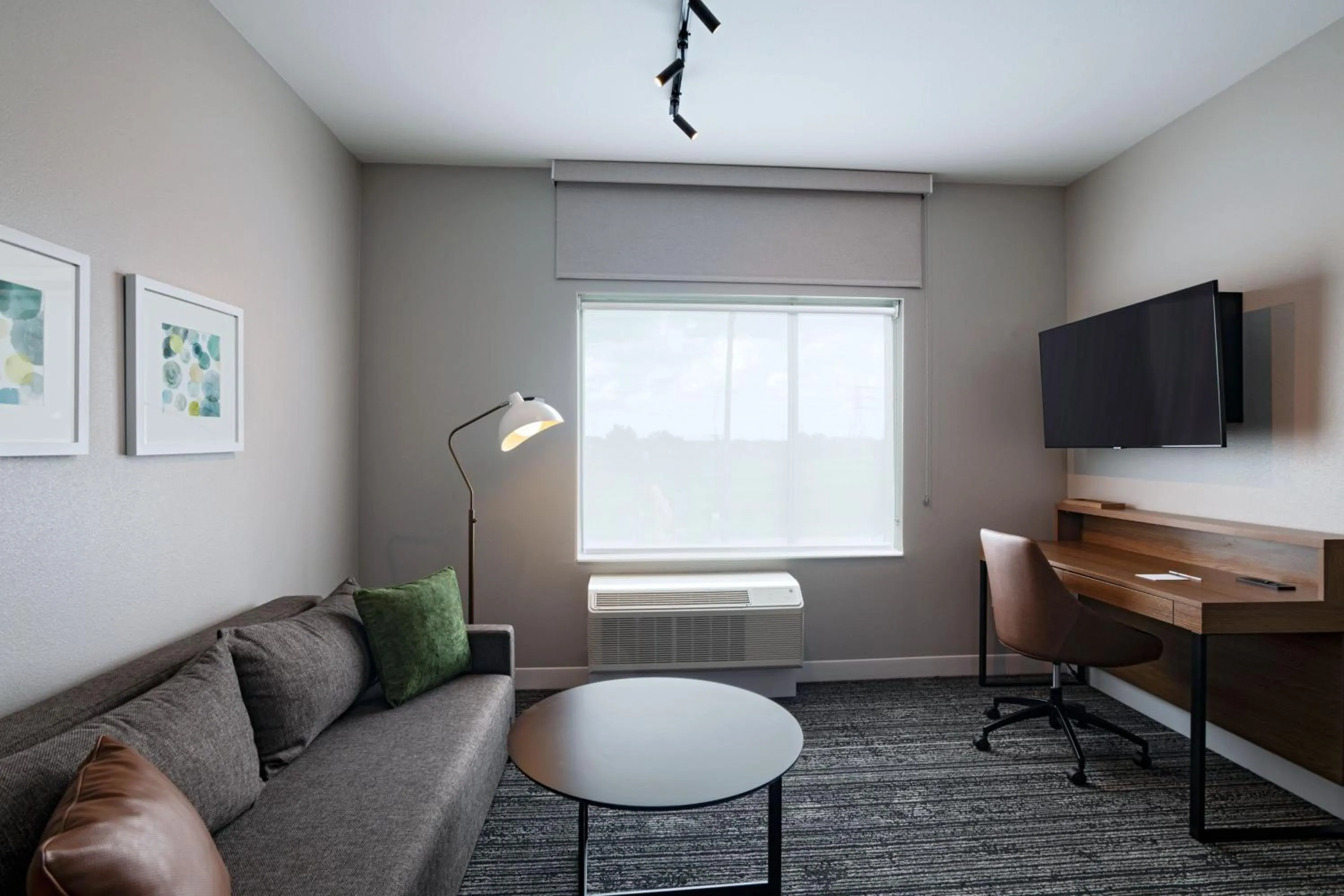 Lounge or bar in TownePlace Suites by Marriott Stafford Sugar Land