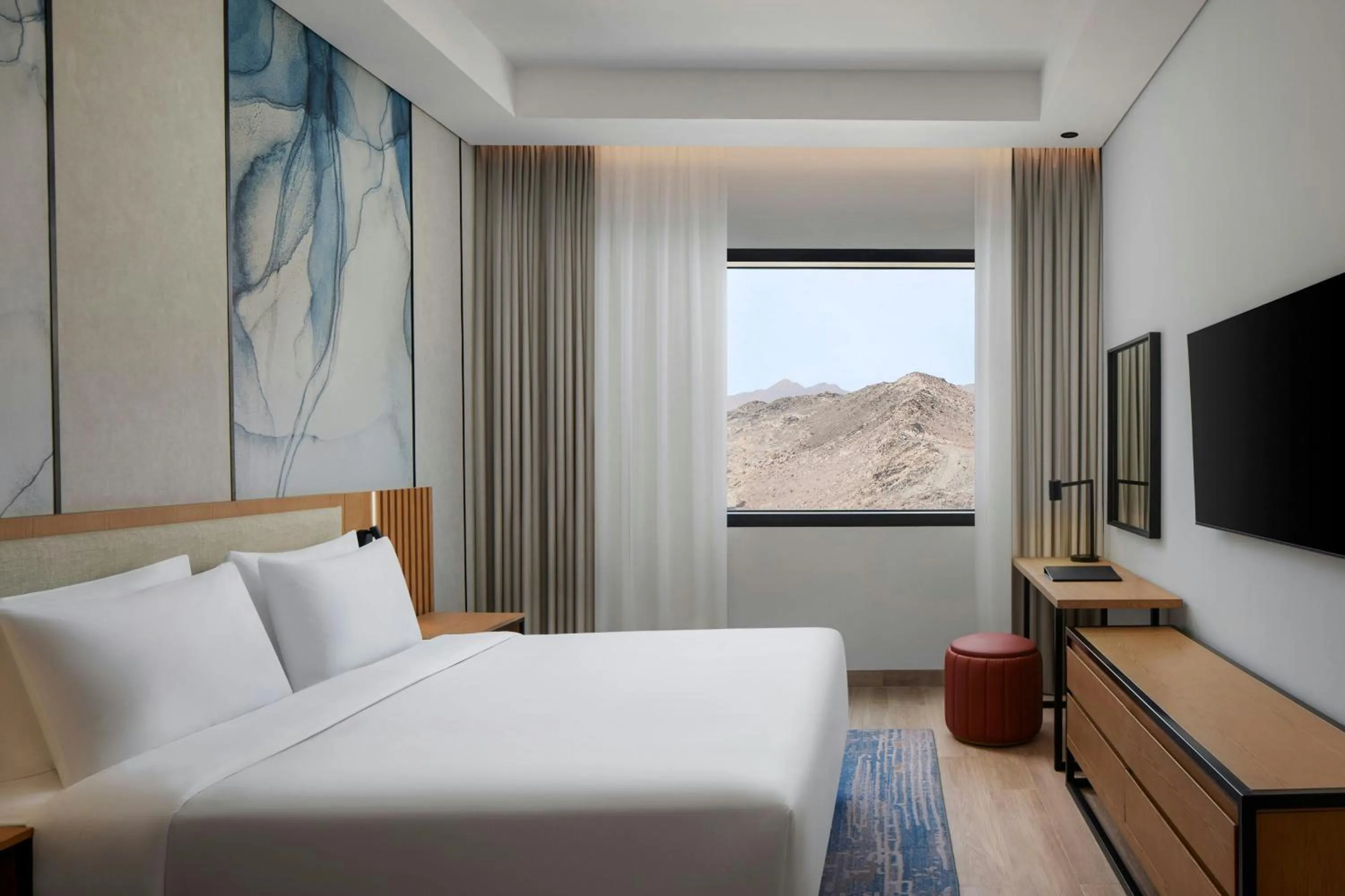 Bedroom, Bed in Courtyard by Marriott Makkah