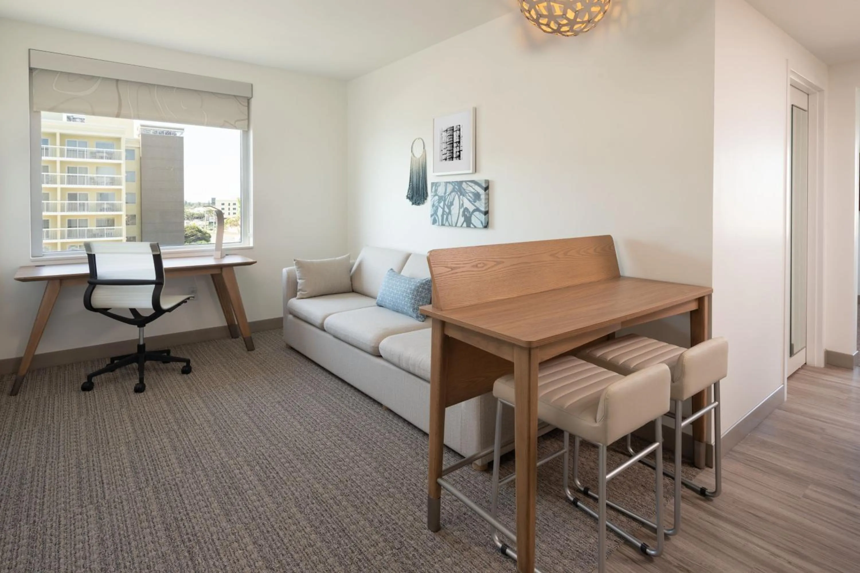 Photo of the whole room in Element Melbourne Oceanfront