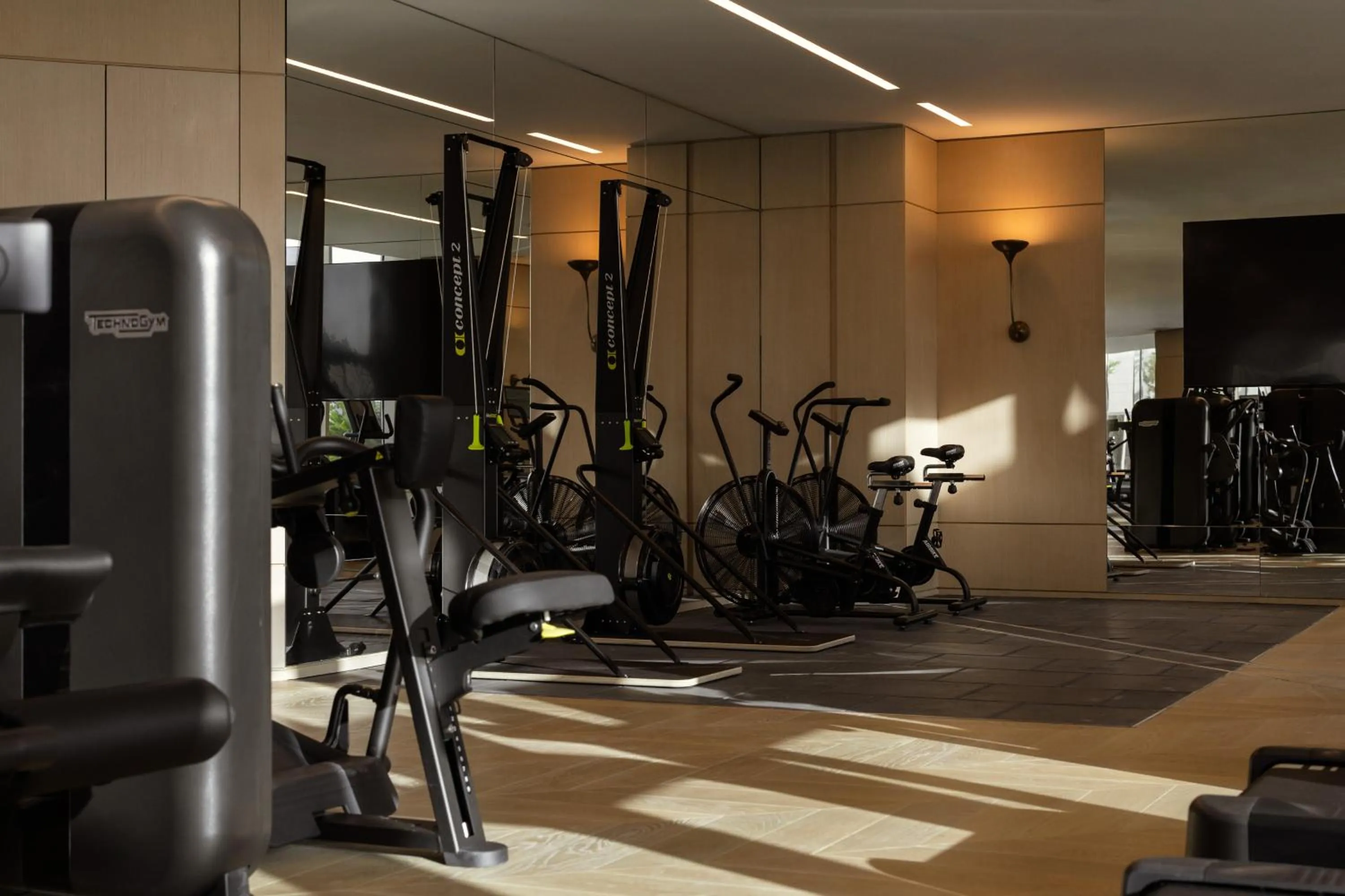 Fitness centre/facilities in Rosewood Doha