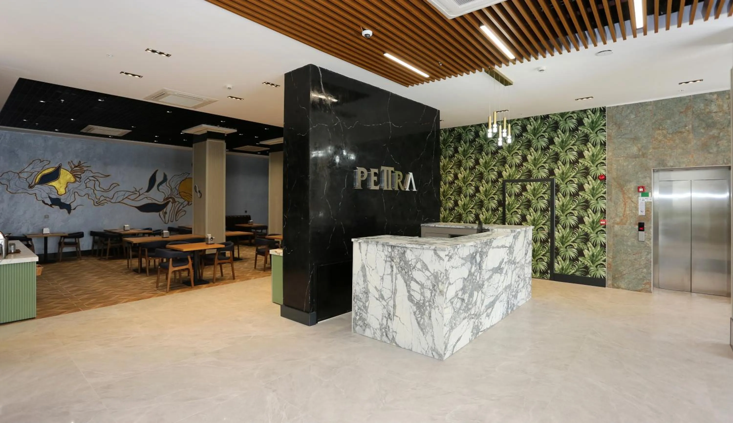 Lobby or reception in Petra Hotel Trabzon
