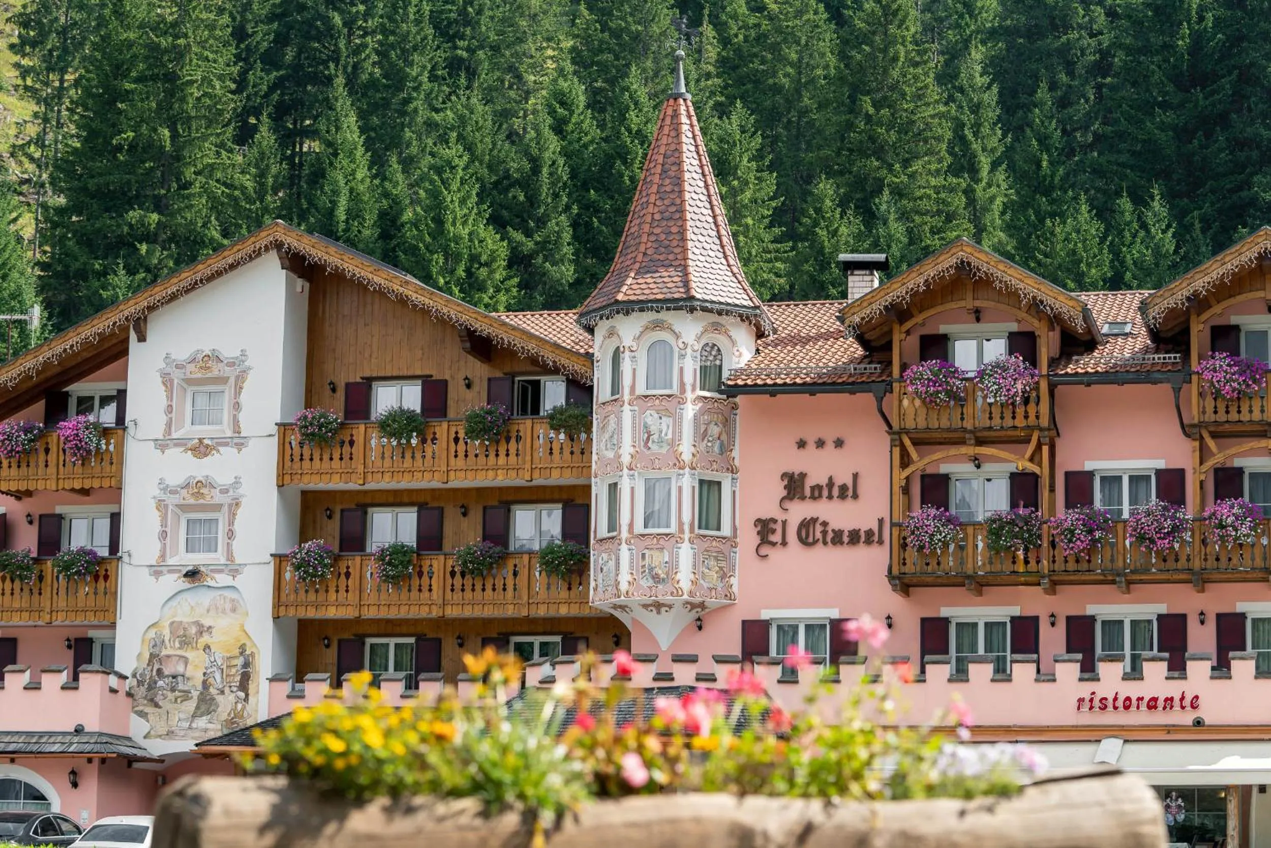 Property building in EL CIASEL