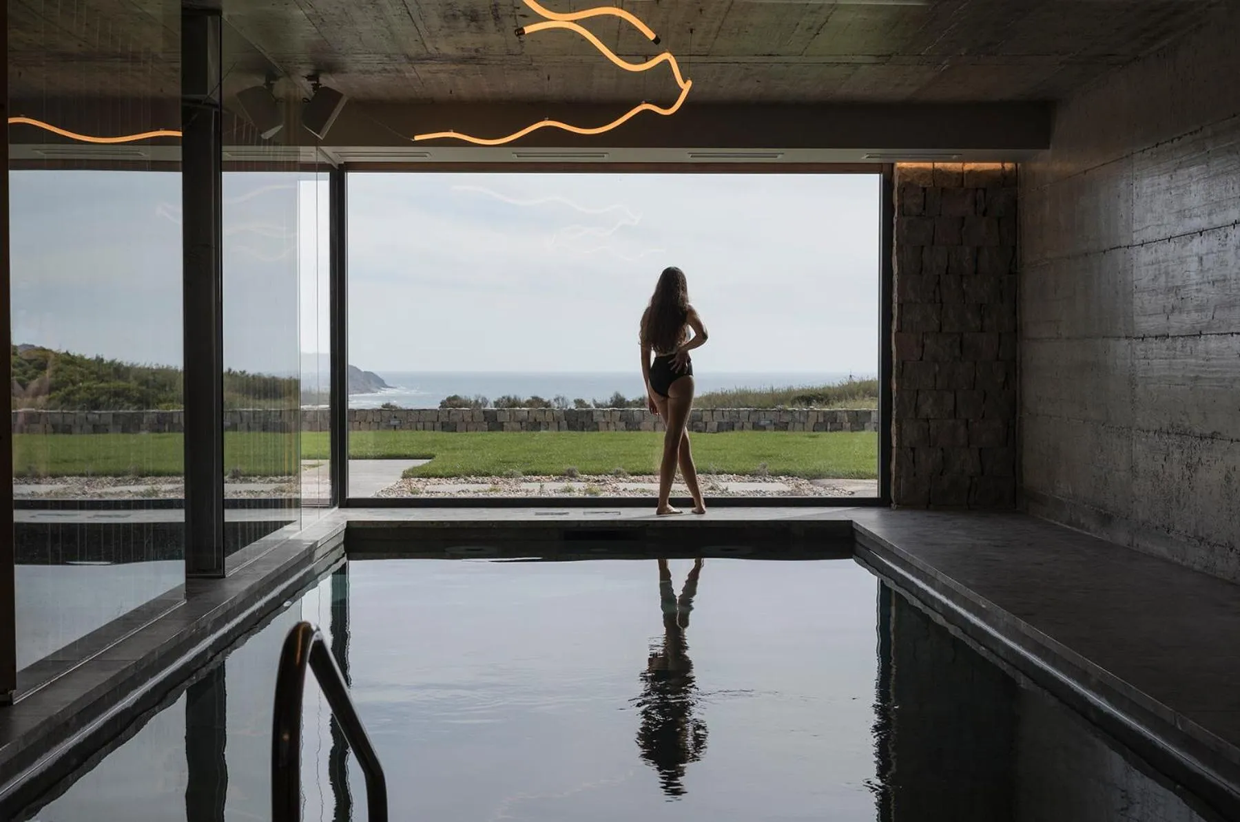 People in Santa Cruz - Movement & Nature House