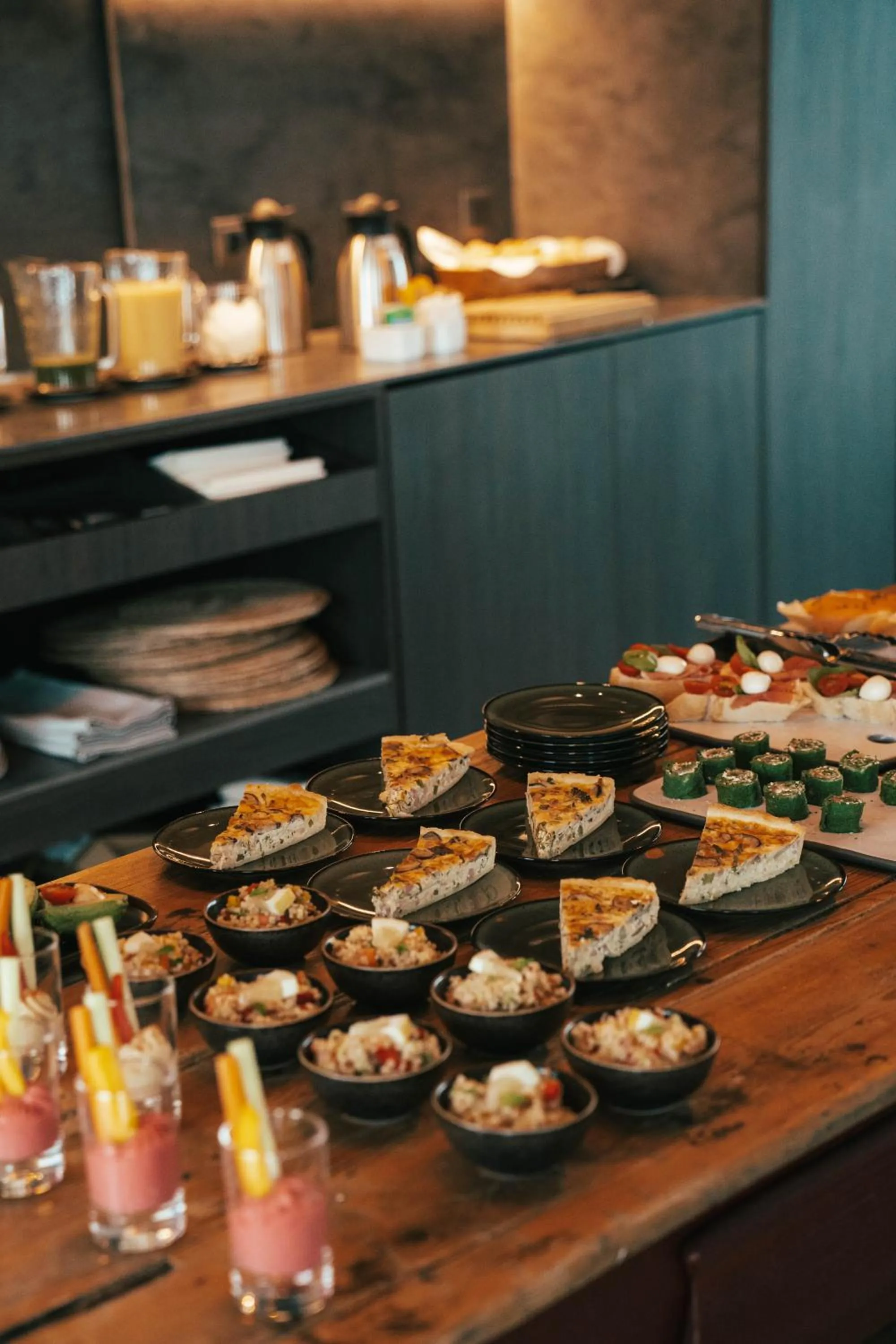 Restaurant/places to eat in Santa Cruz - Movement & Nature House