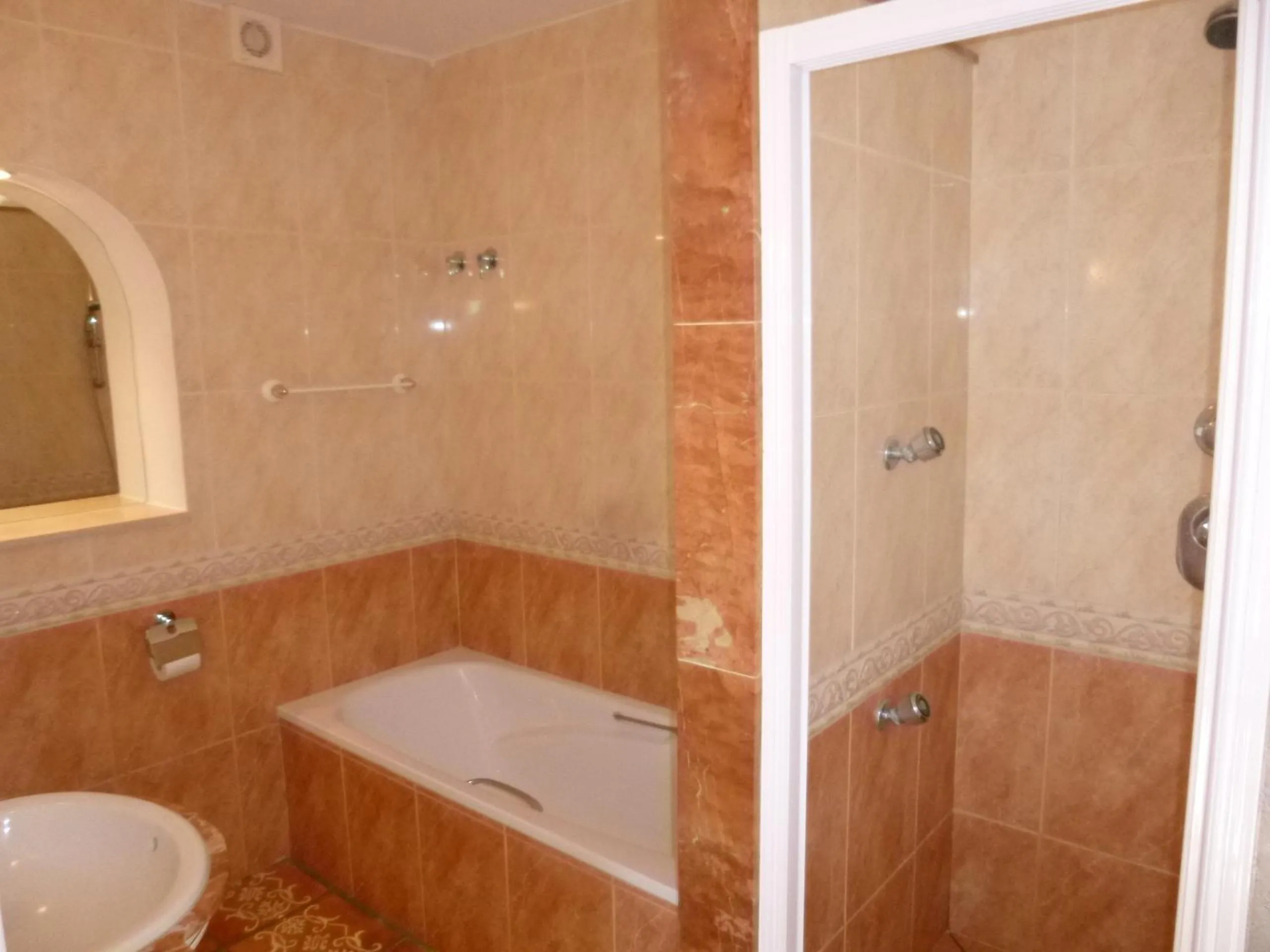 Bathroom in La Perla de Torrenueva