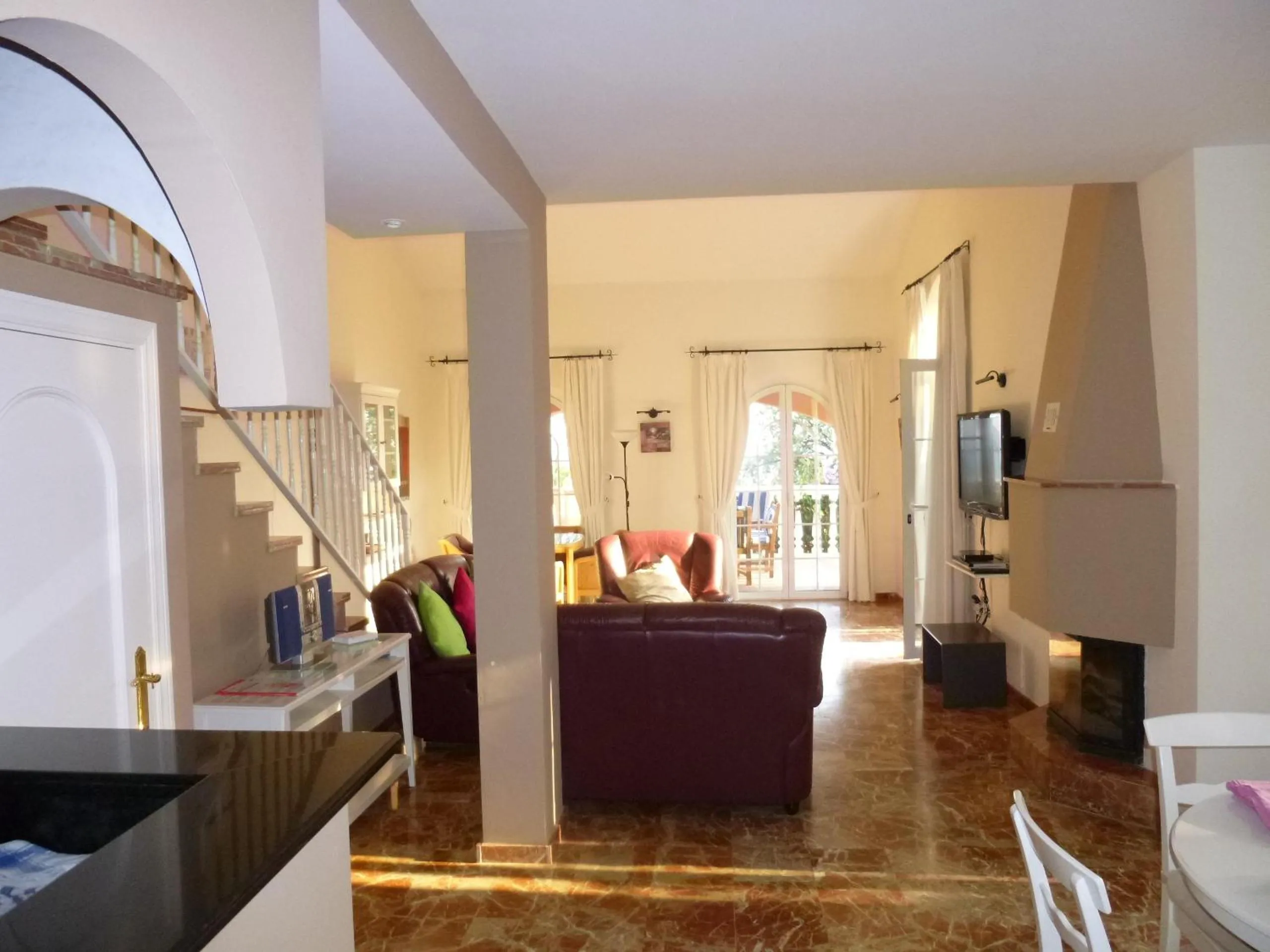 Photo of the whole room in La Perla de Torrenueva