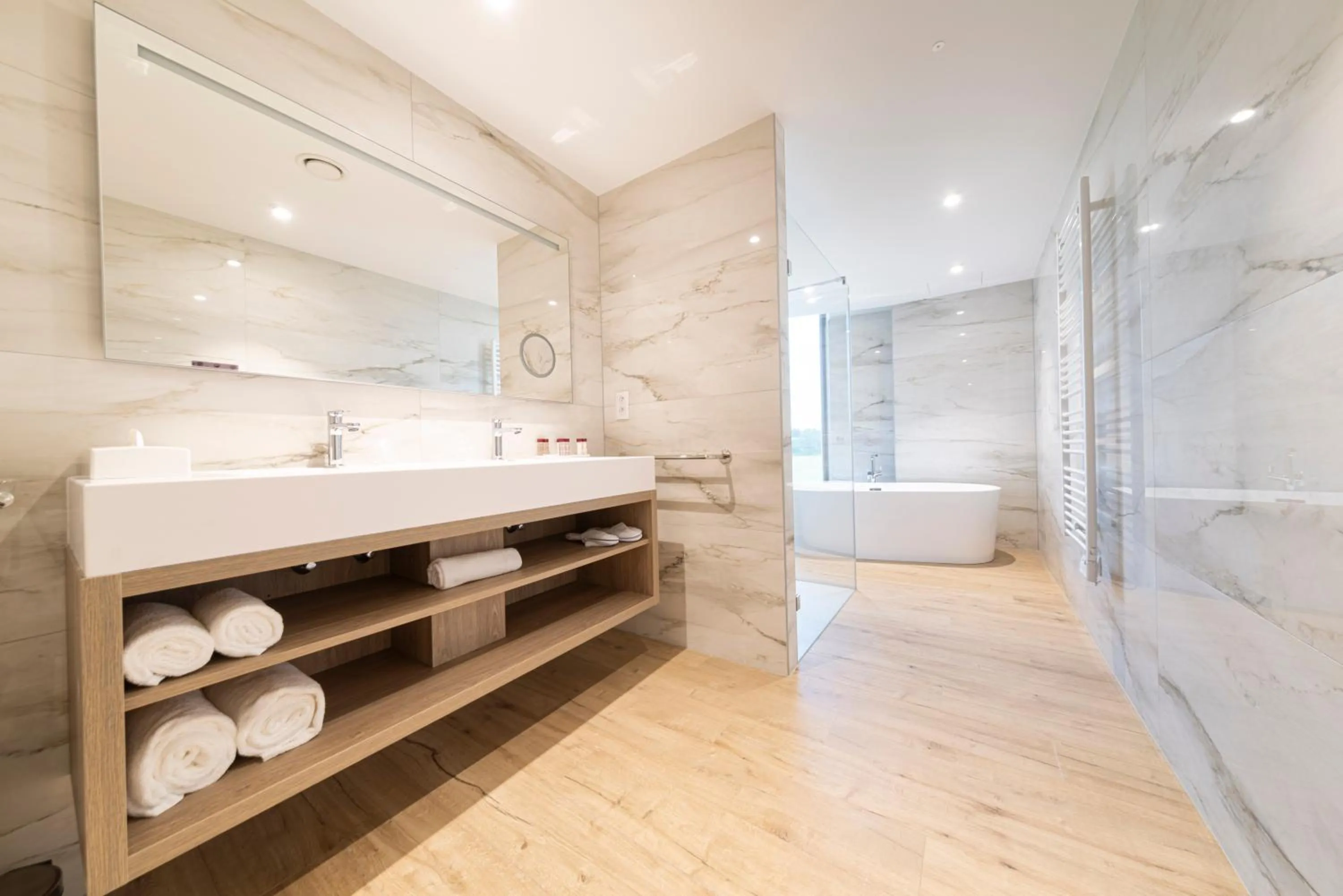 Shower in Hotel du Bois d'Arlon