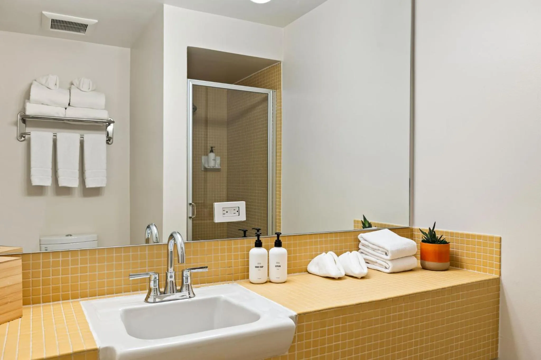 Shower in Mojave Resort - Adults Only