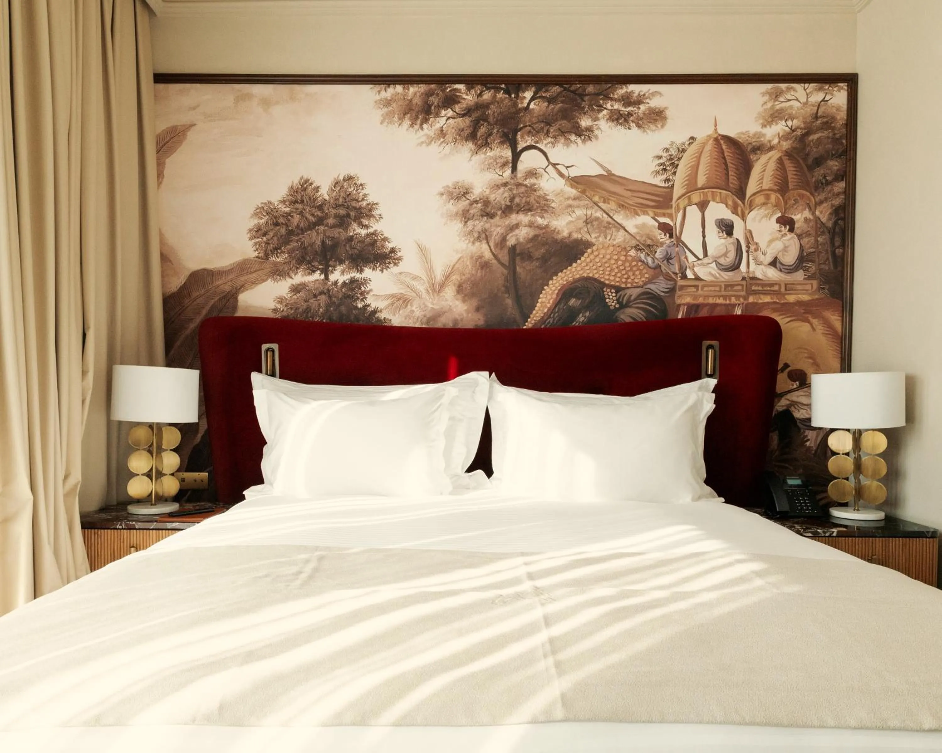 Property building, Bed in Marly Boutique Hôtel