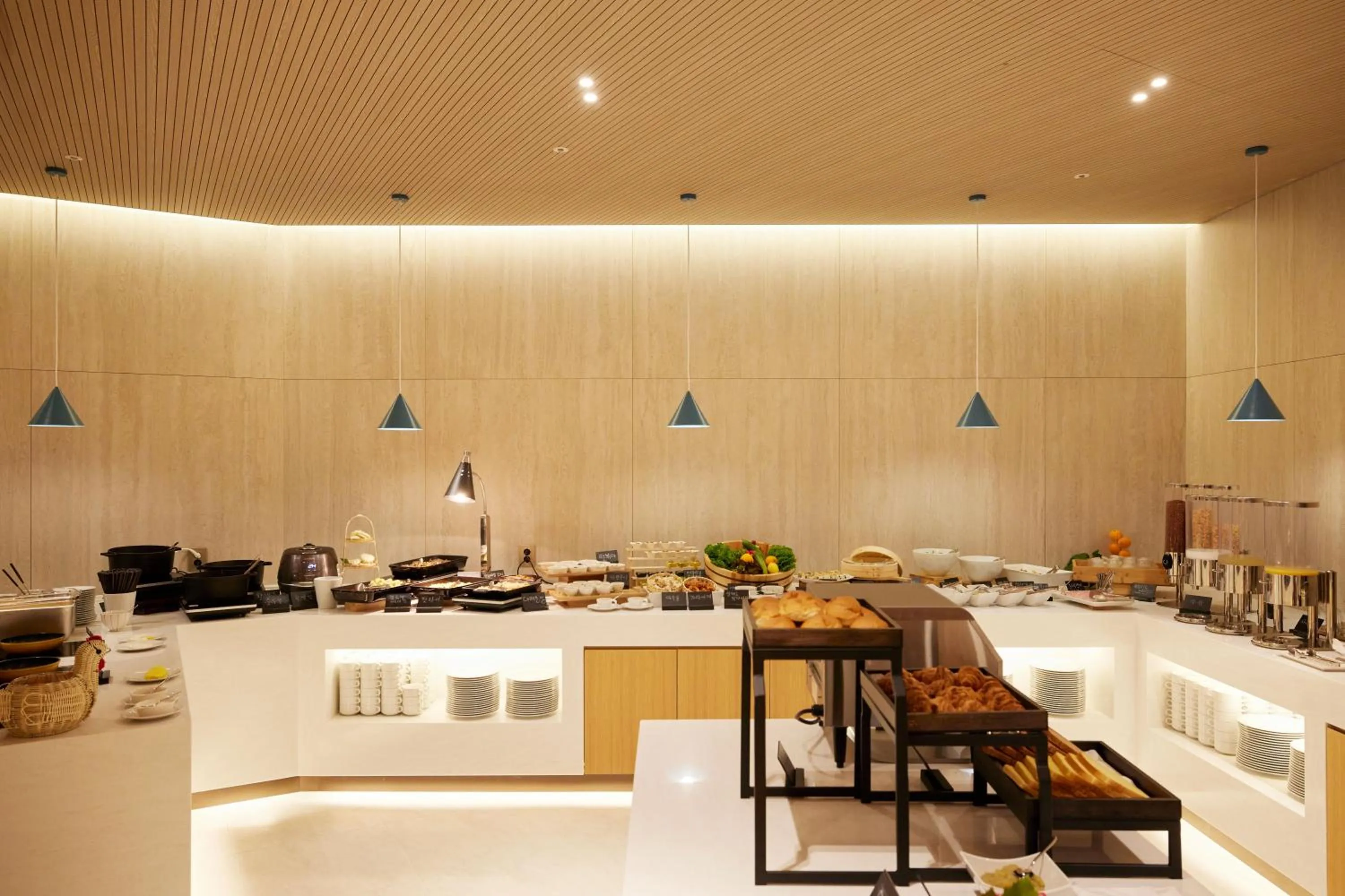 Breakfast in Homm Marina Sokcho