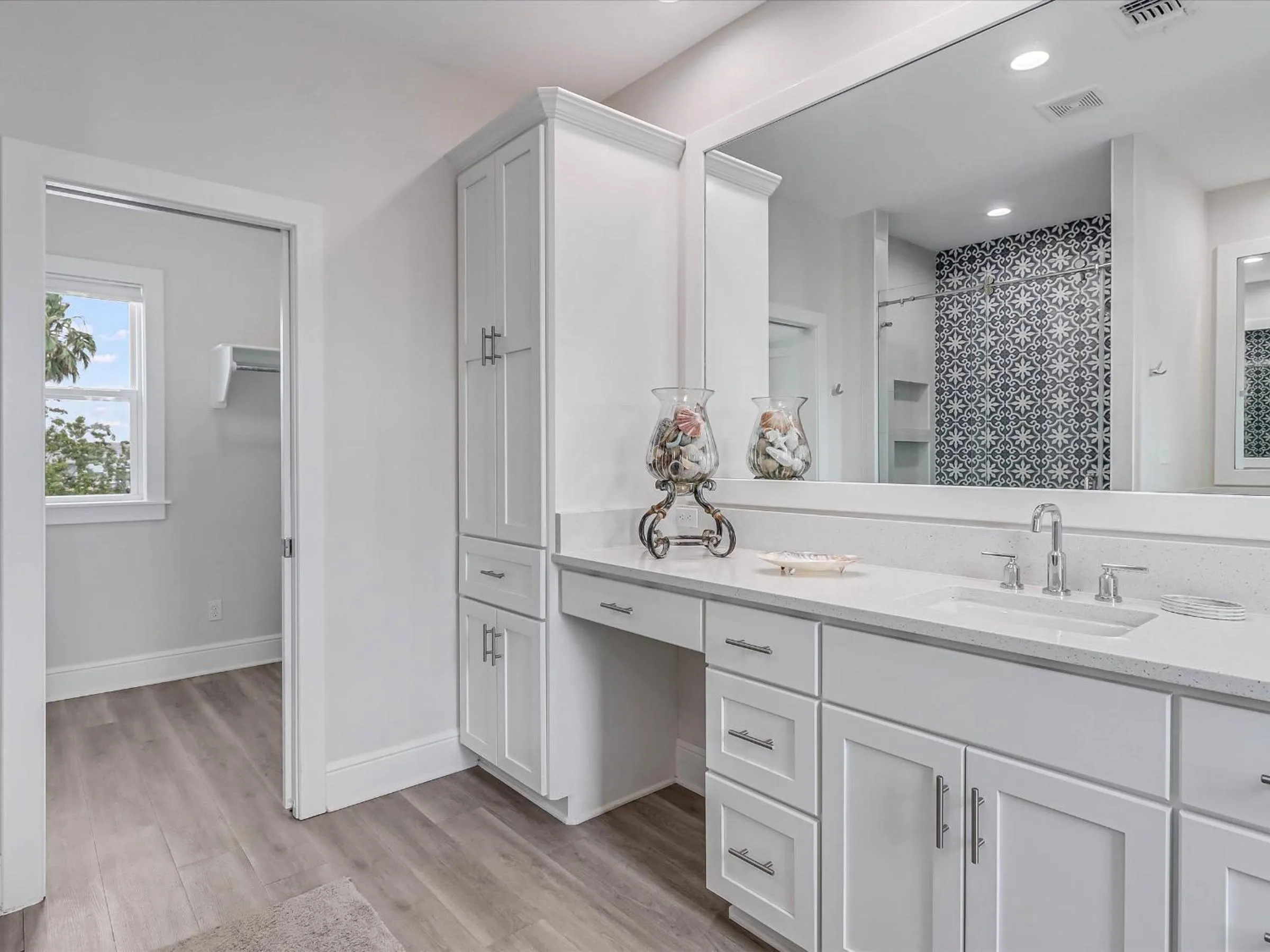 Other in Flamingo House