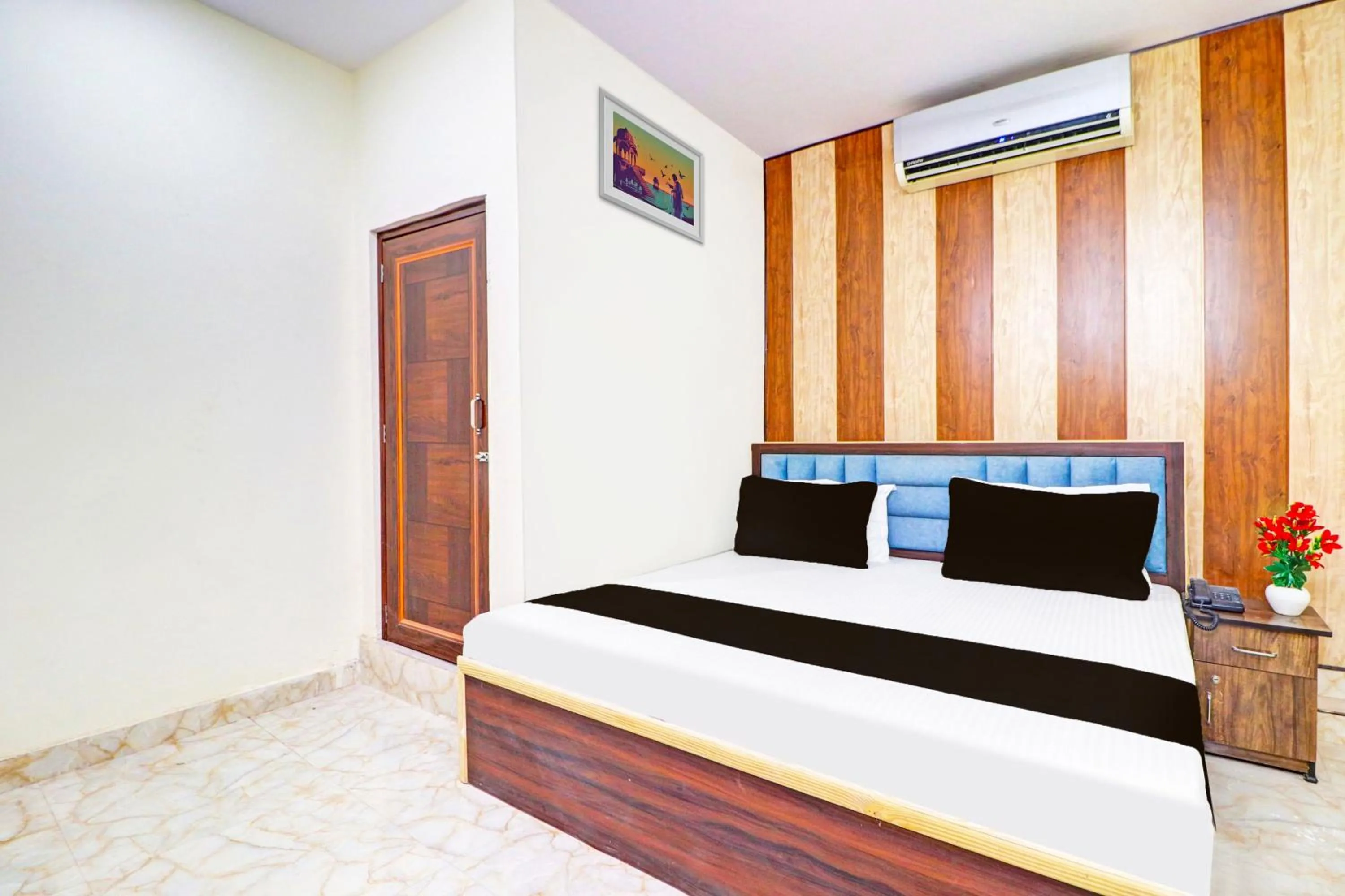 Bedroom, Bed in Super Hotel O Star View Residency