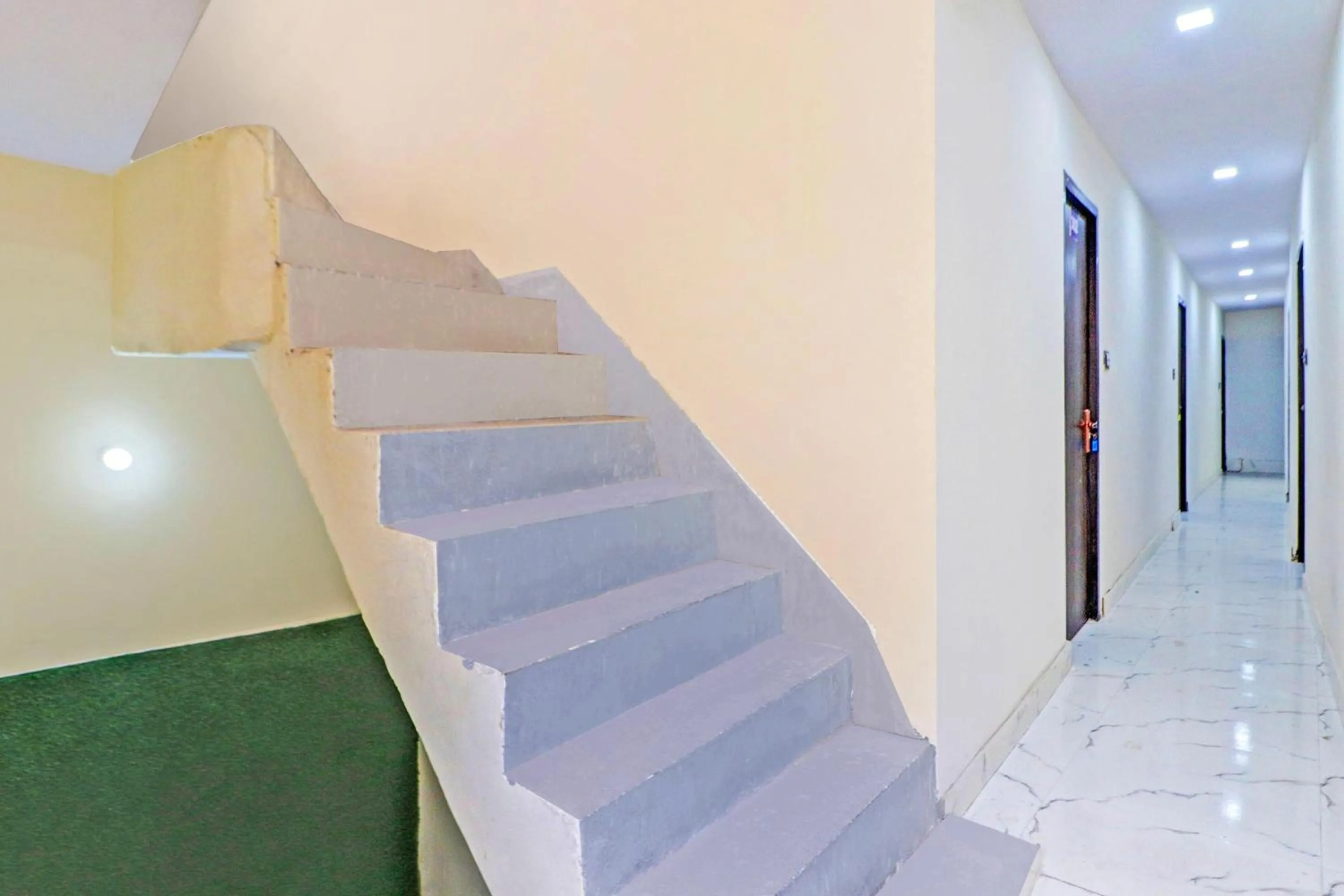 Lobby or reception in Super Hotel O Star View Residency