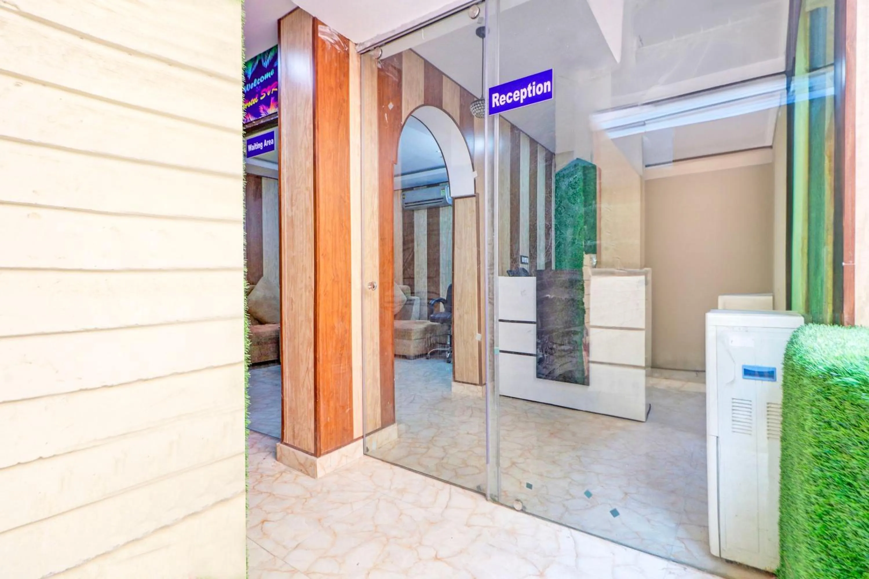 Facade/entrance in Super Hotel O Star View Residency