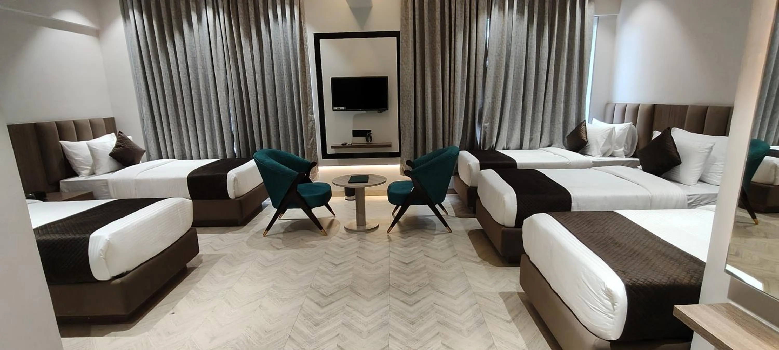 Family, Bed in Narayani Executive