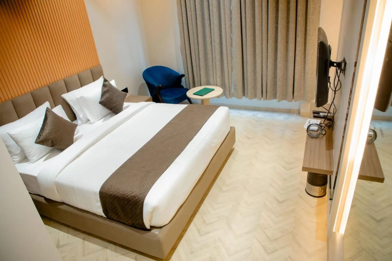 Bedroom, Bed in Narayani Executive