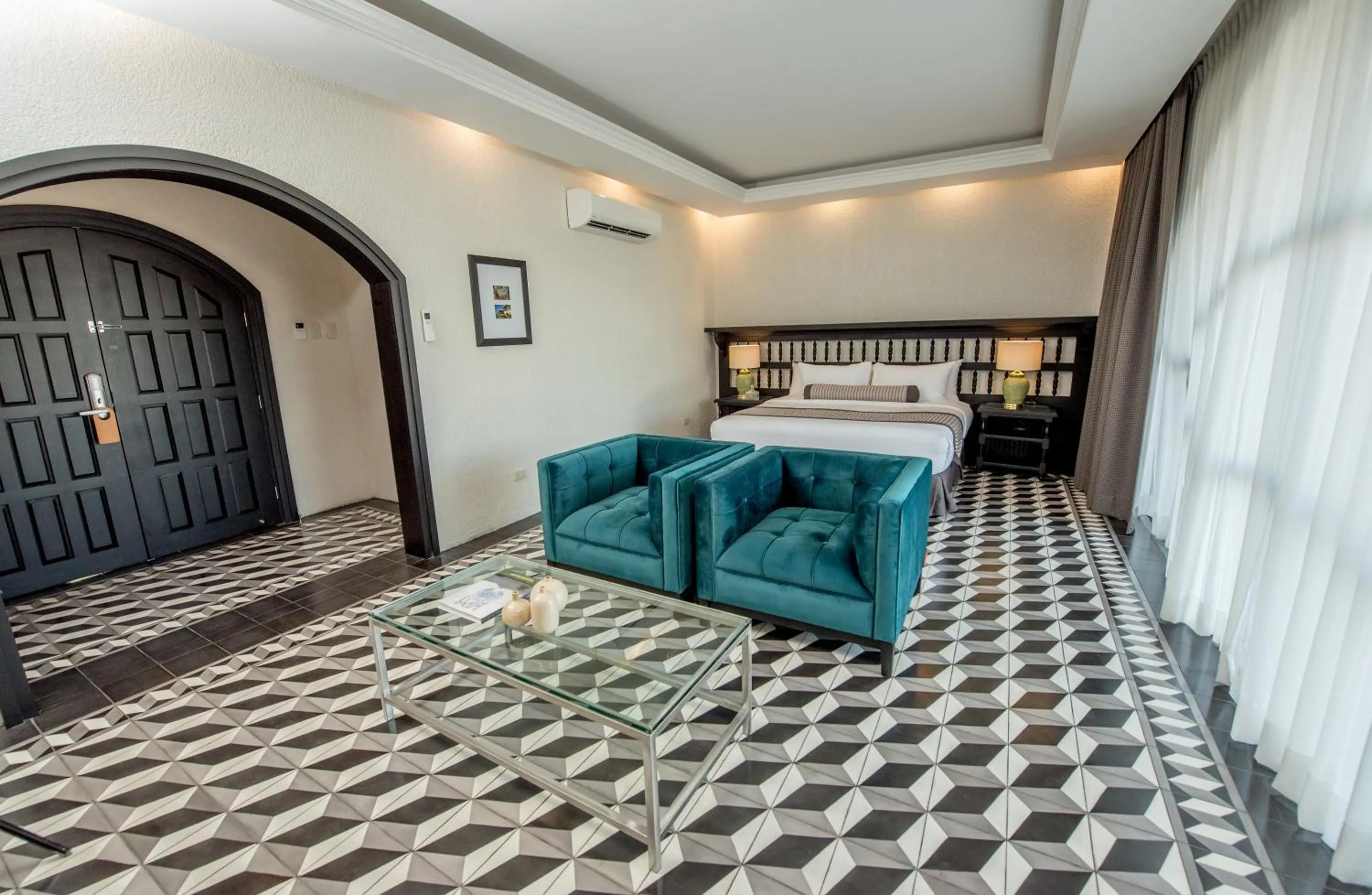 Bedroom, Bed in Hotel 1925