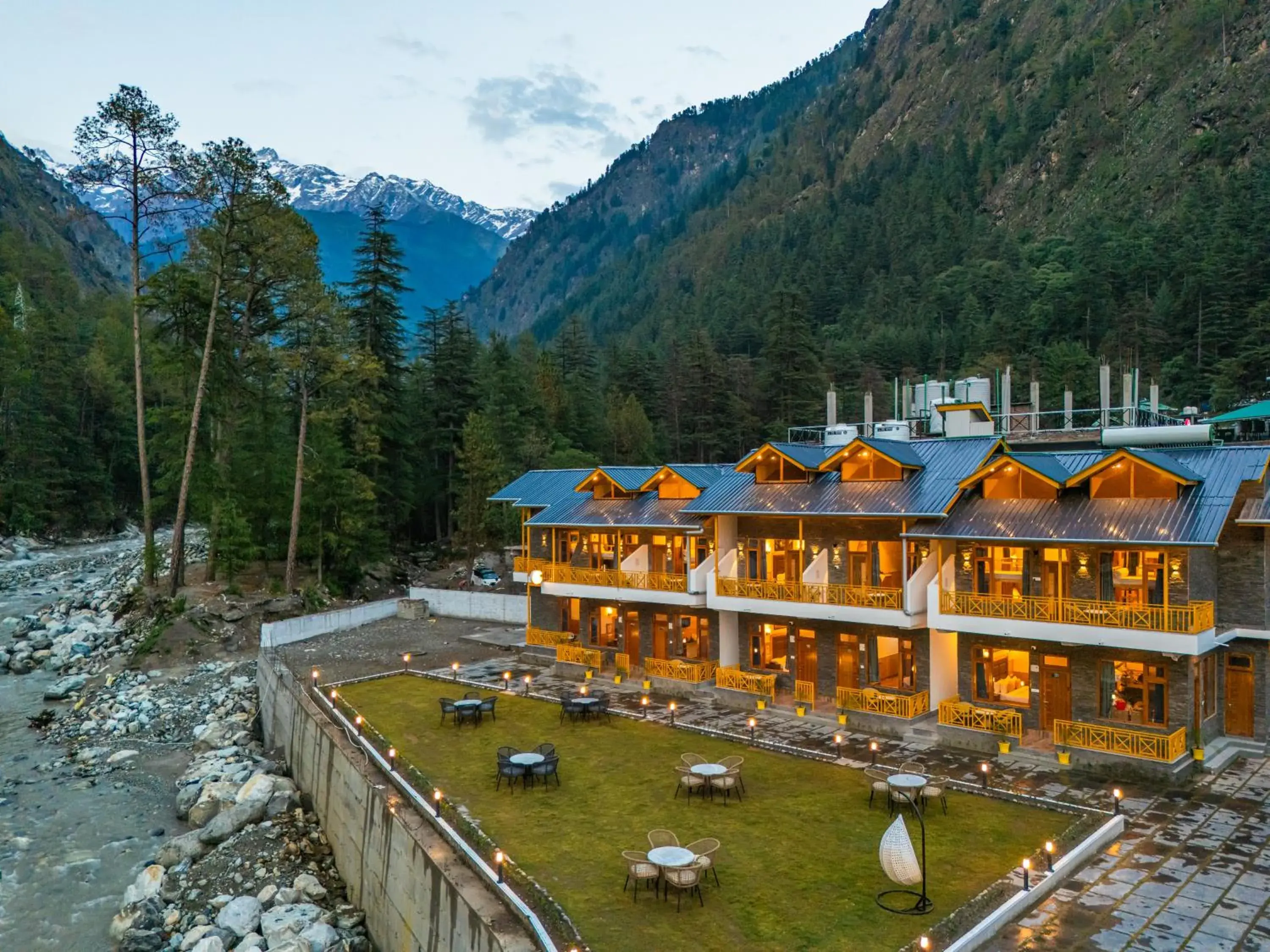 The Social Stays Kasol formerly ArtBuzz The Social Stays Kasol formerly ArtBuzz
