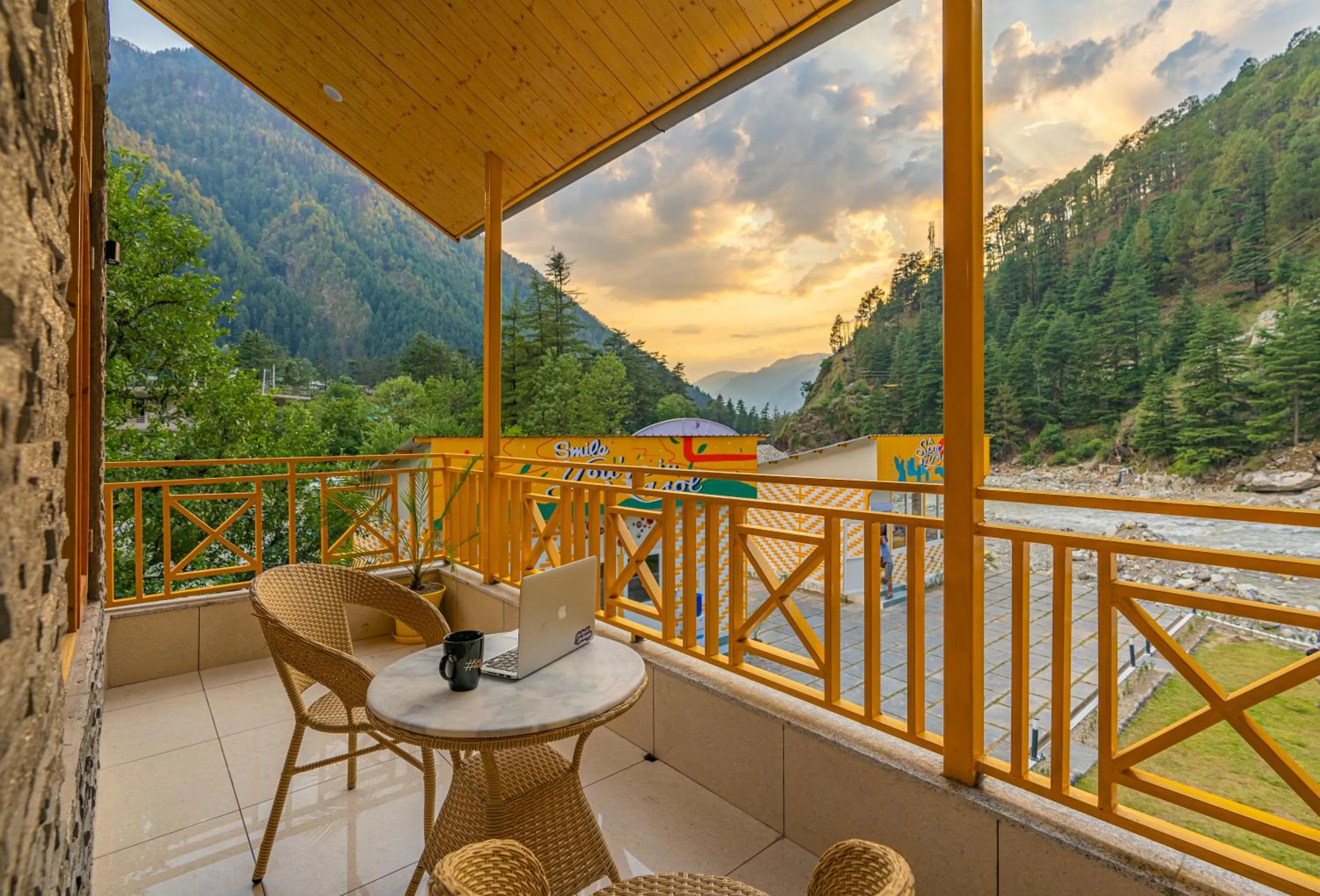 Nearby landmark in The Social Stays Kasol