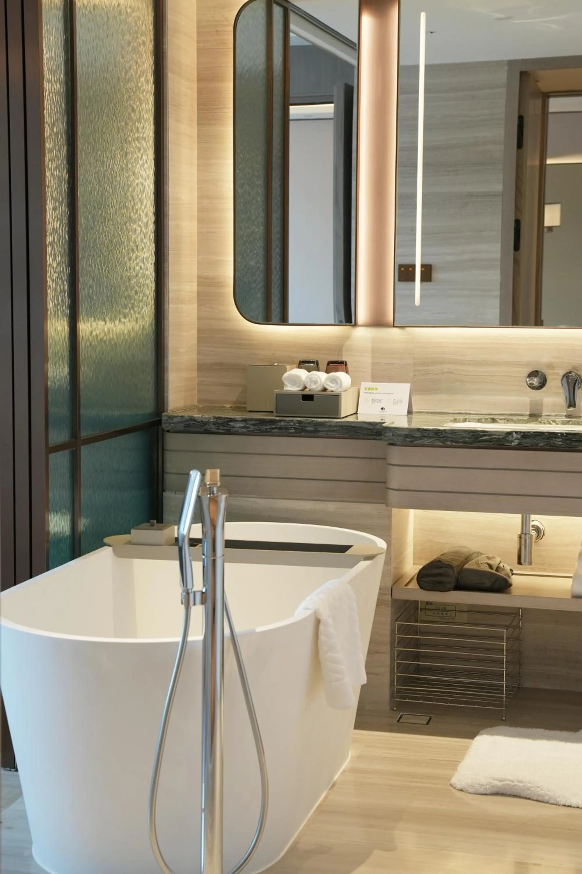 Bathroom in Doubletree By Hilton Chengdu Xinglong Lake