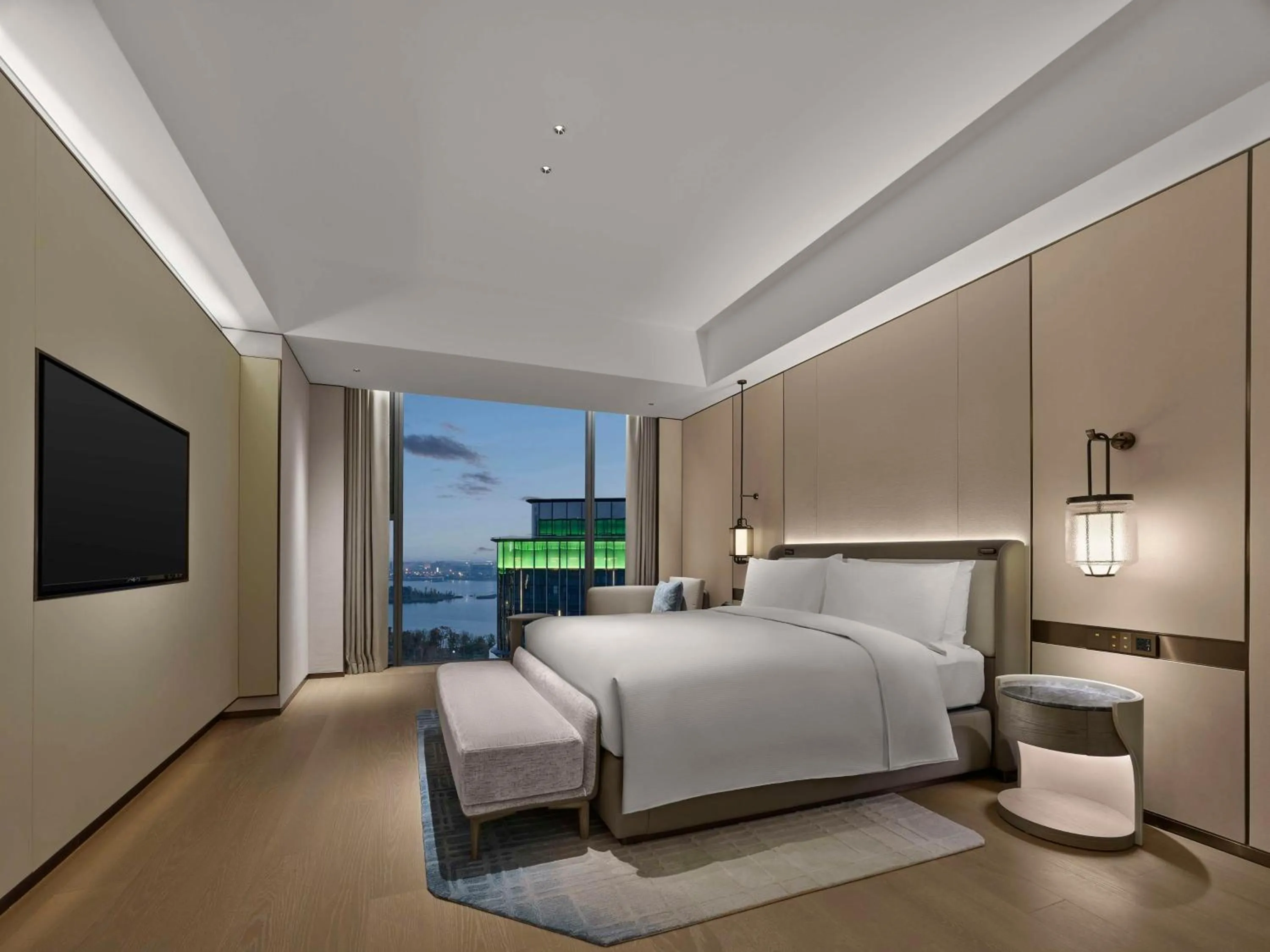 Bed in Doubletree By Hilton Chengdu Xinglong Lake