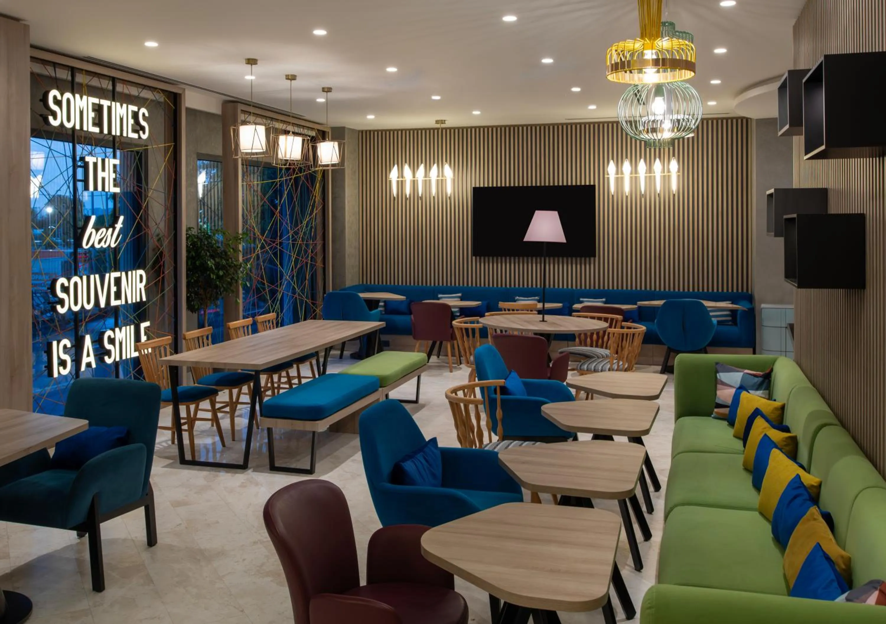 Restaurant/places to eat in Hampton By Hilton Istanbul Merter